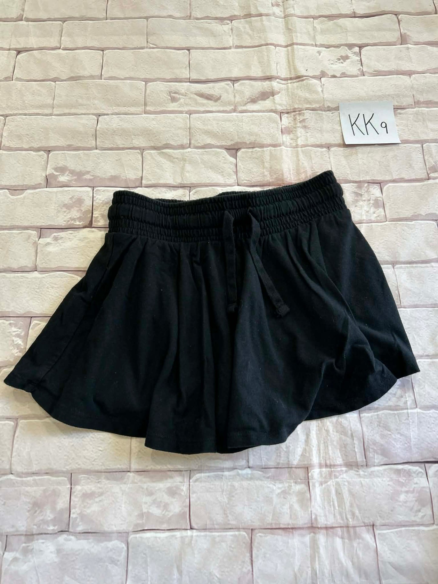 Bottoms Size 6-7 Skort