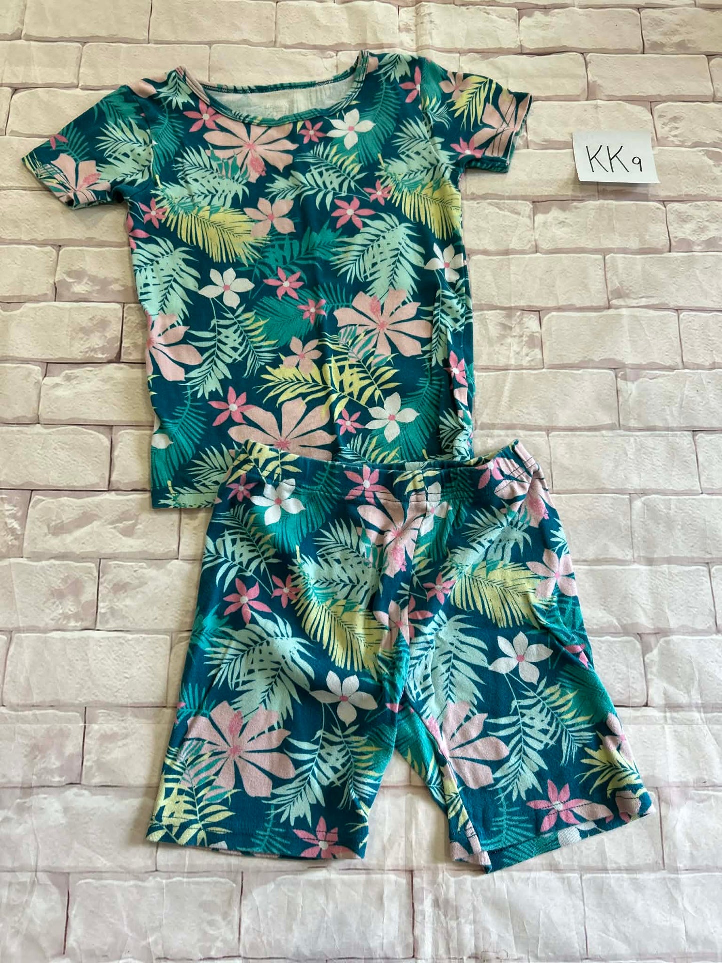 Sleepwear Size 7