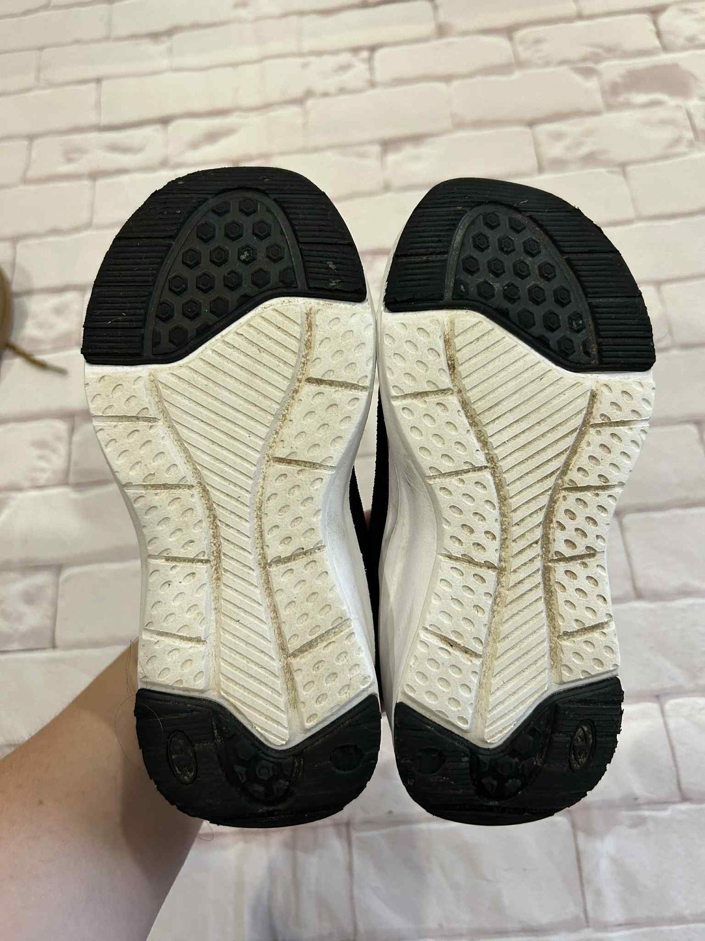 Shoes Size 11