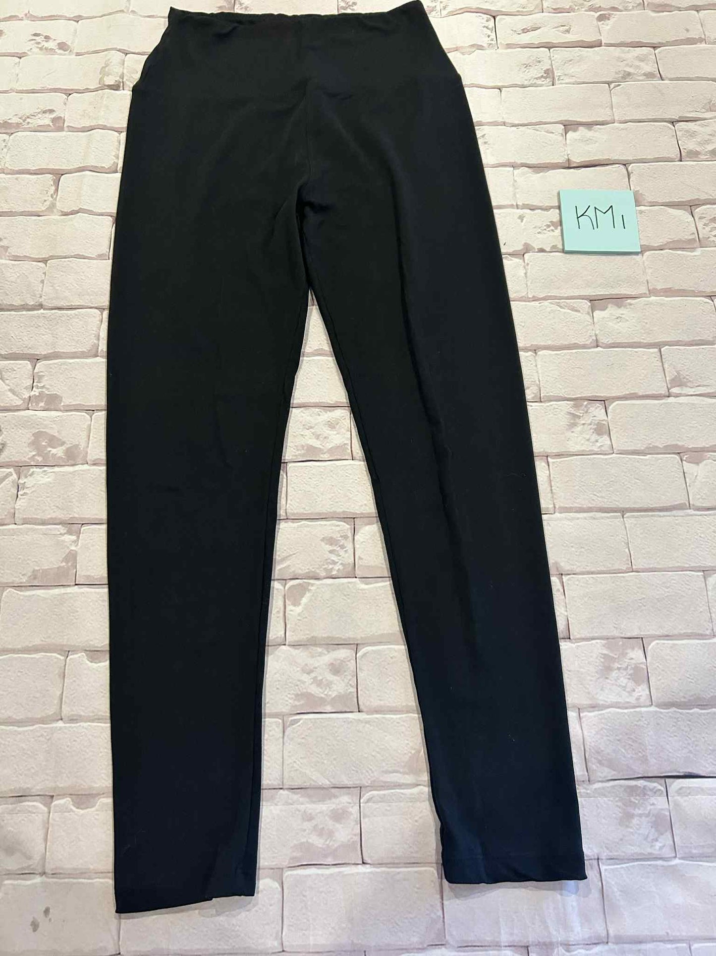 Ladies Bottoms Size Sm/Md