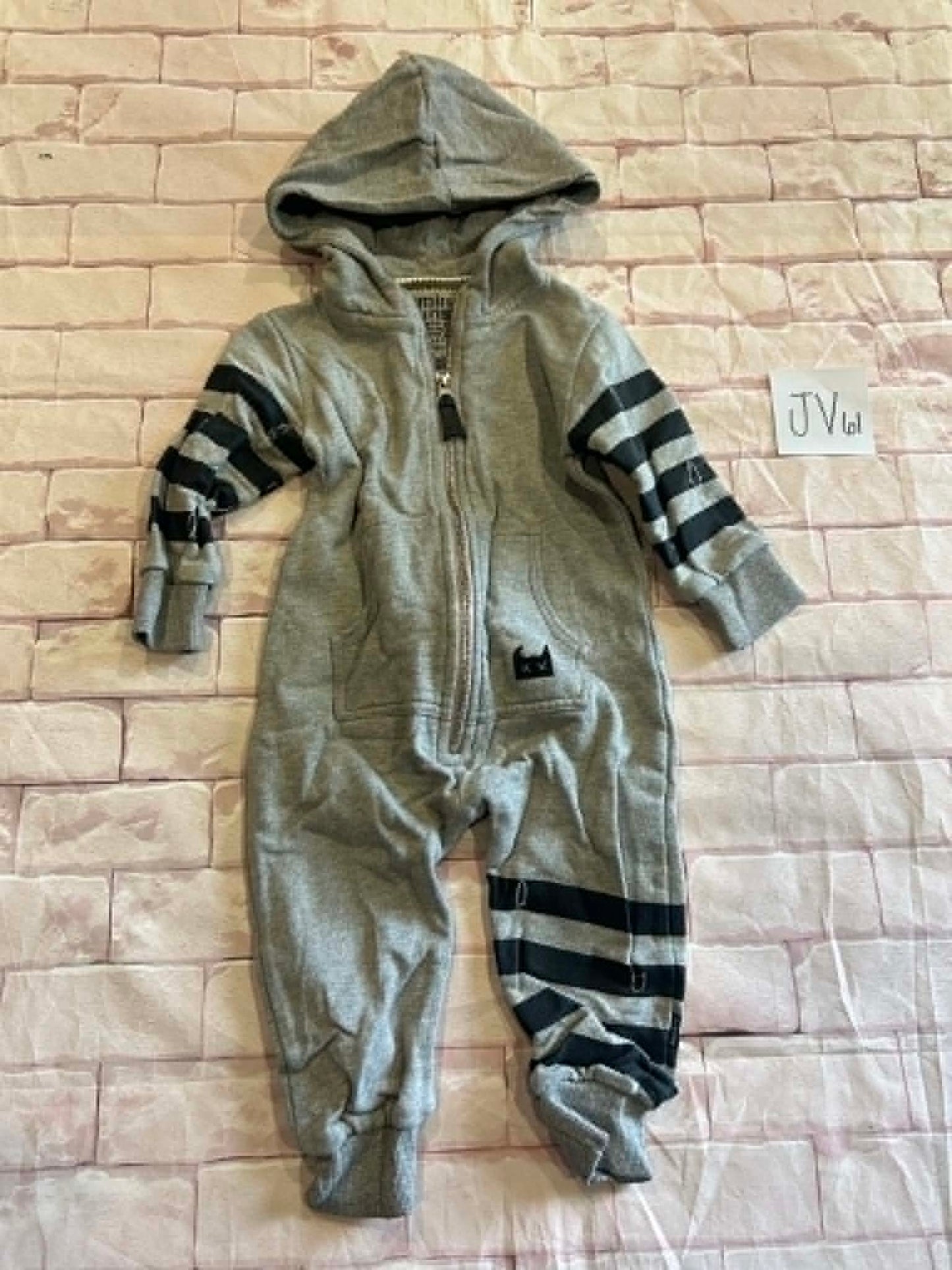 Outfits Size 6-12m