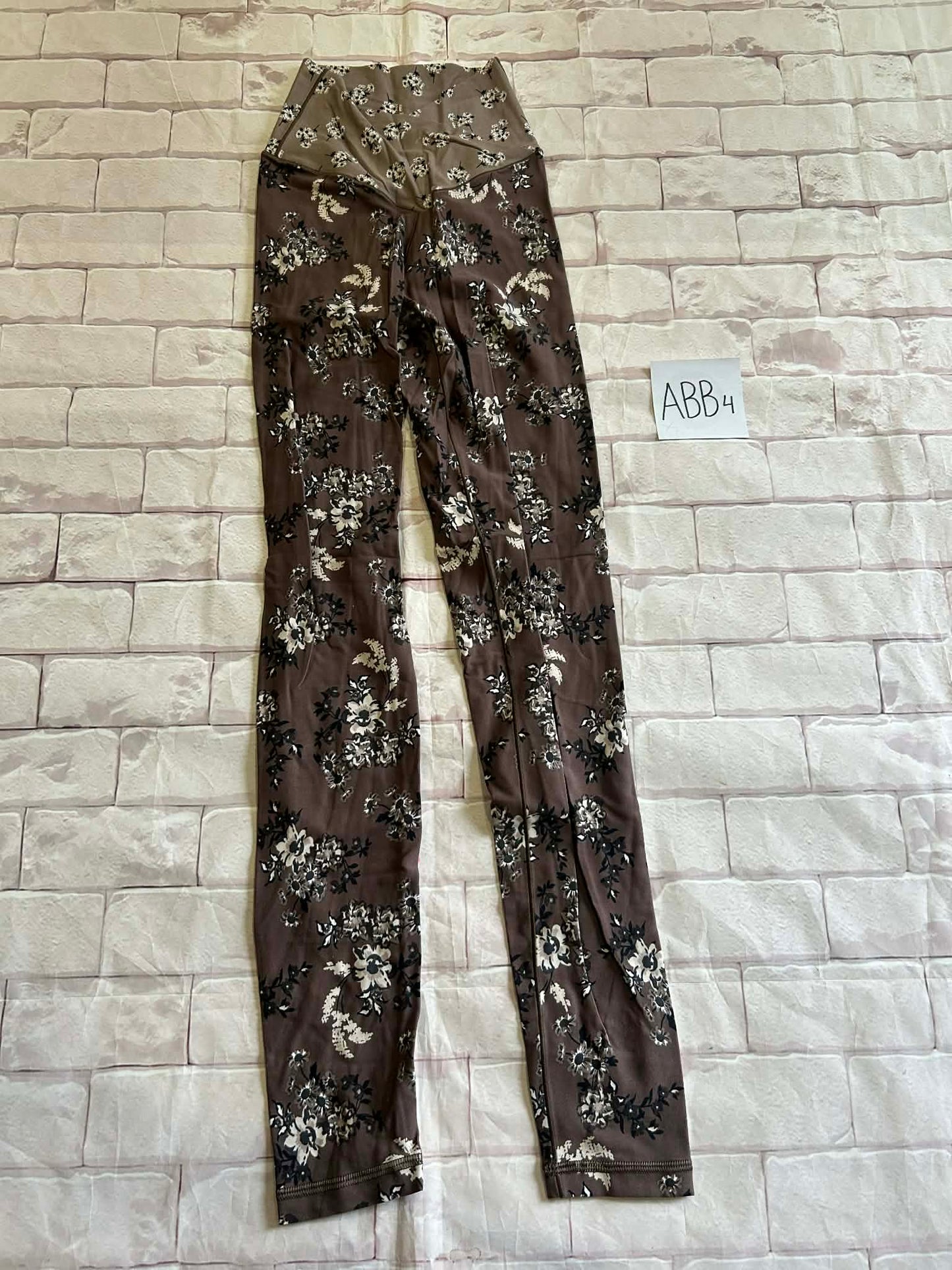 Ladies Bottoms Size XS