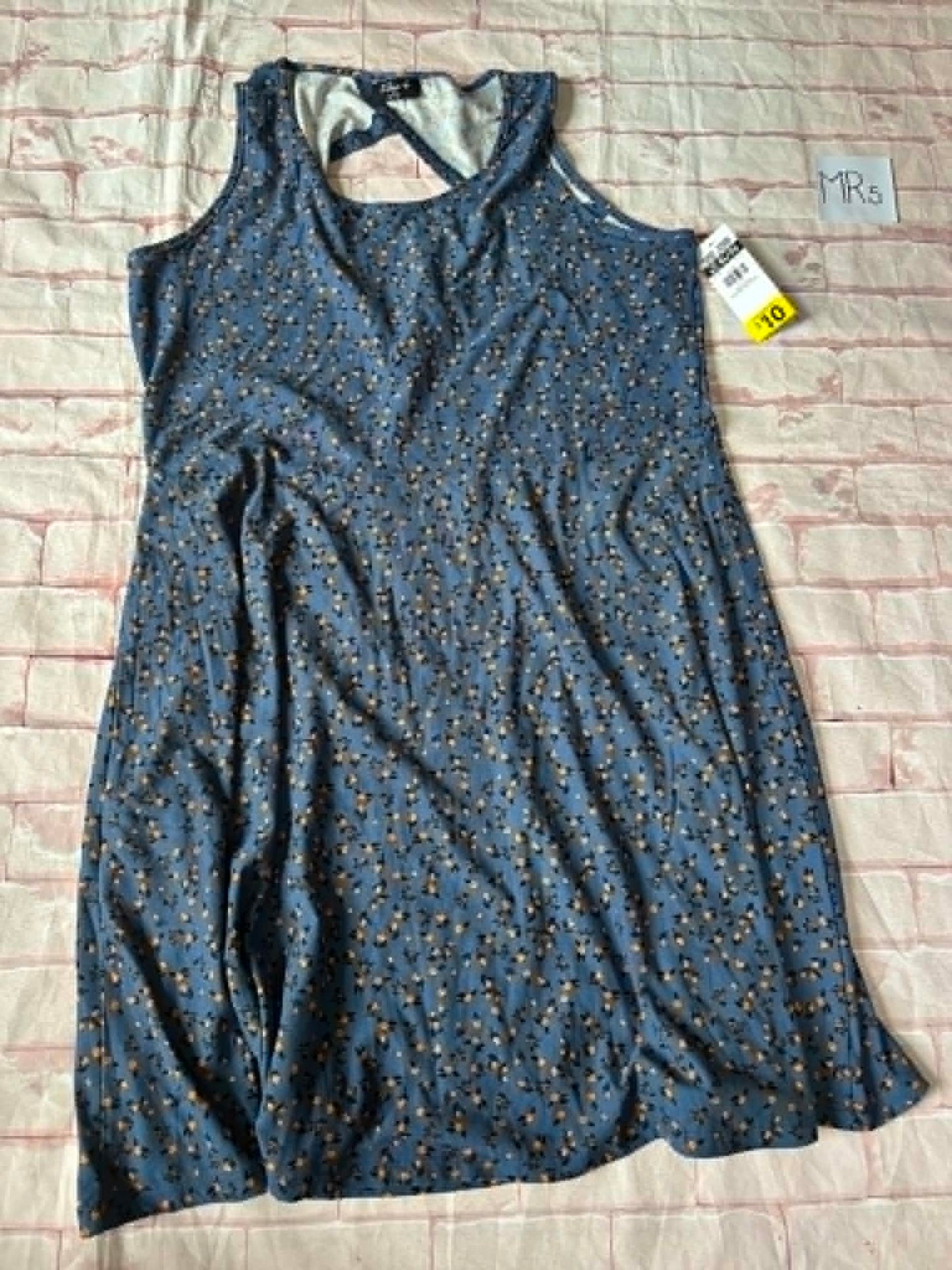 Ladies Dress Size XL BNWT