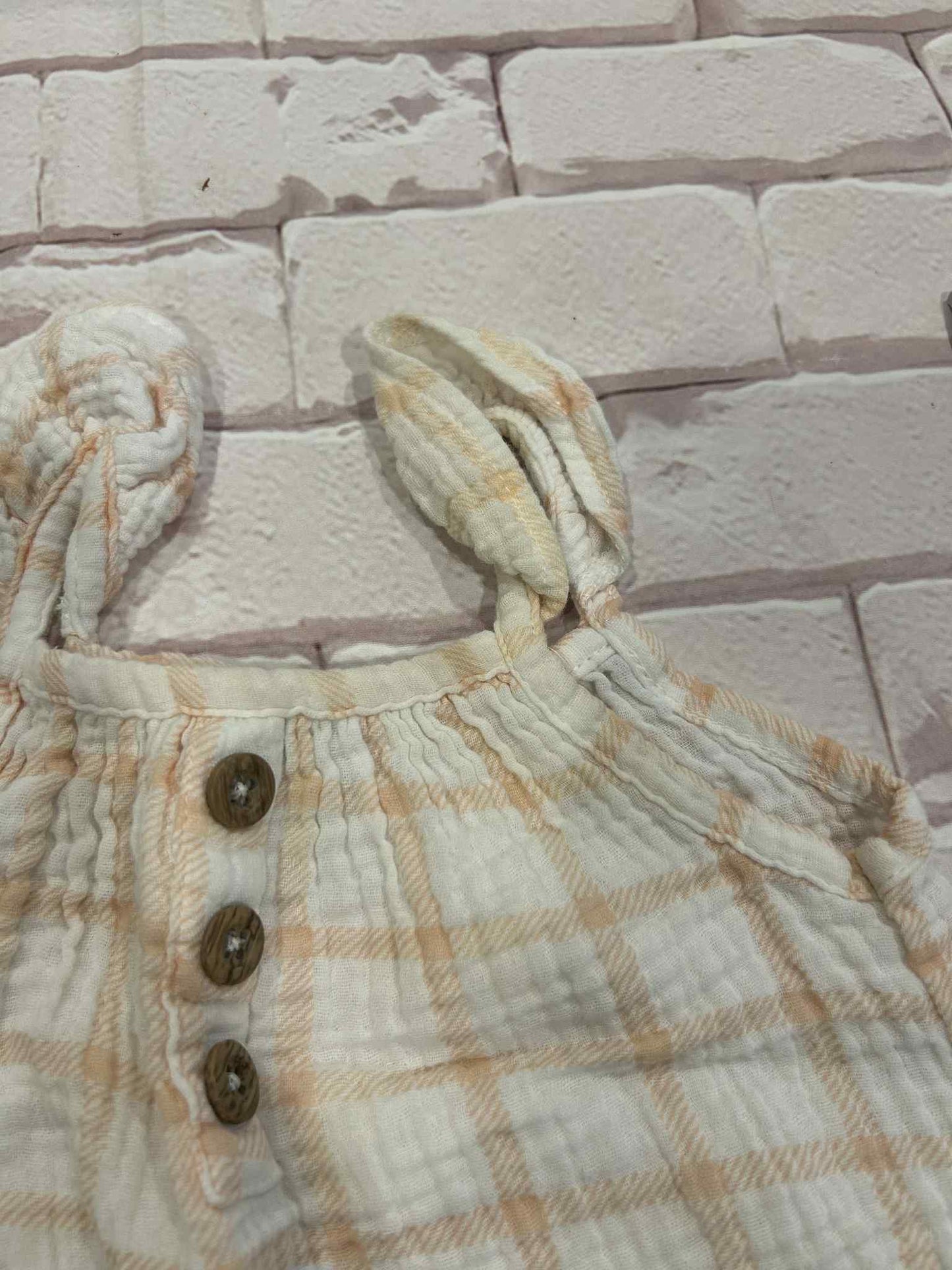 Outfits Size 12m Stains