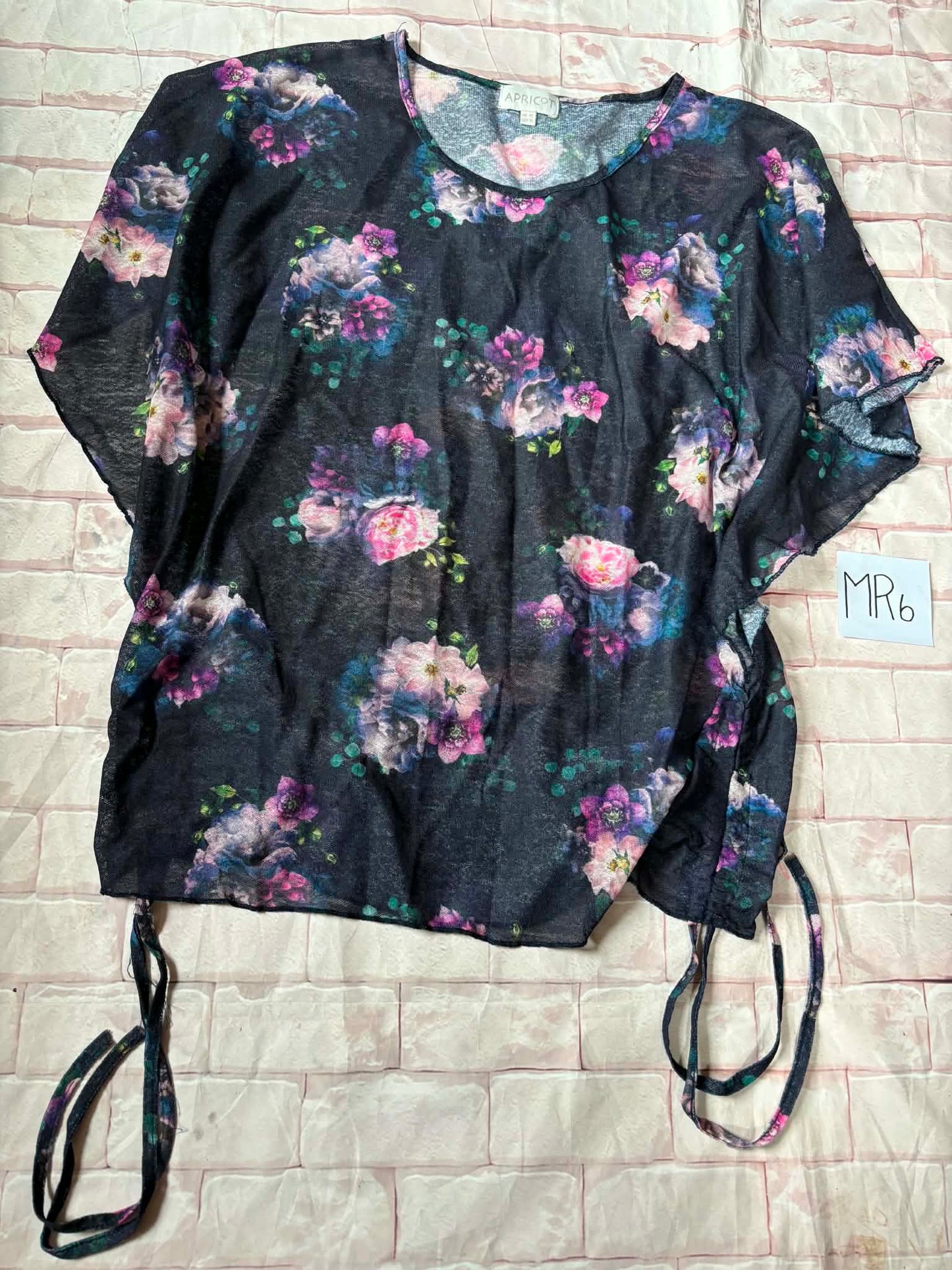 Ladies Tops Size XL