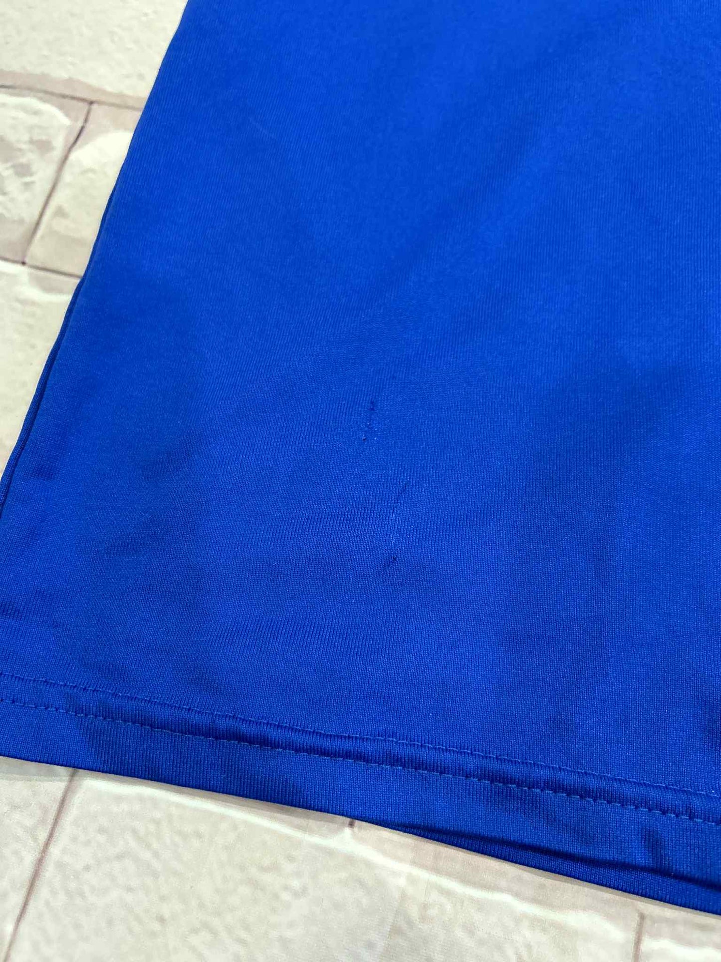 Tops Size YMD Small Pull
