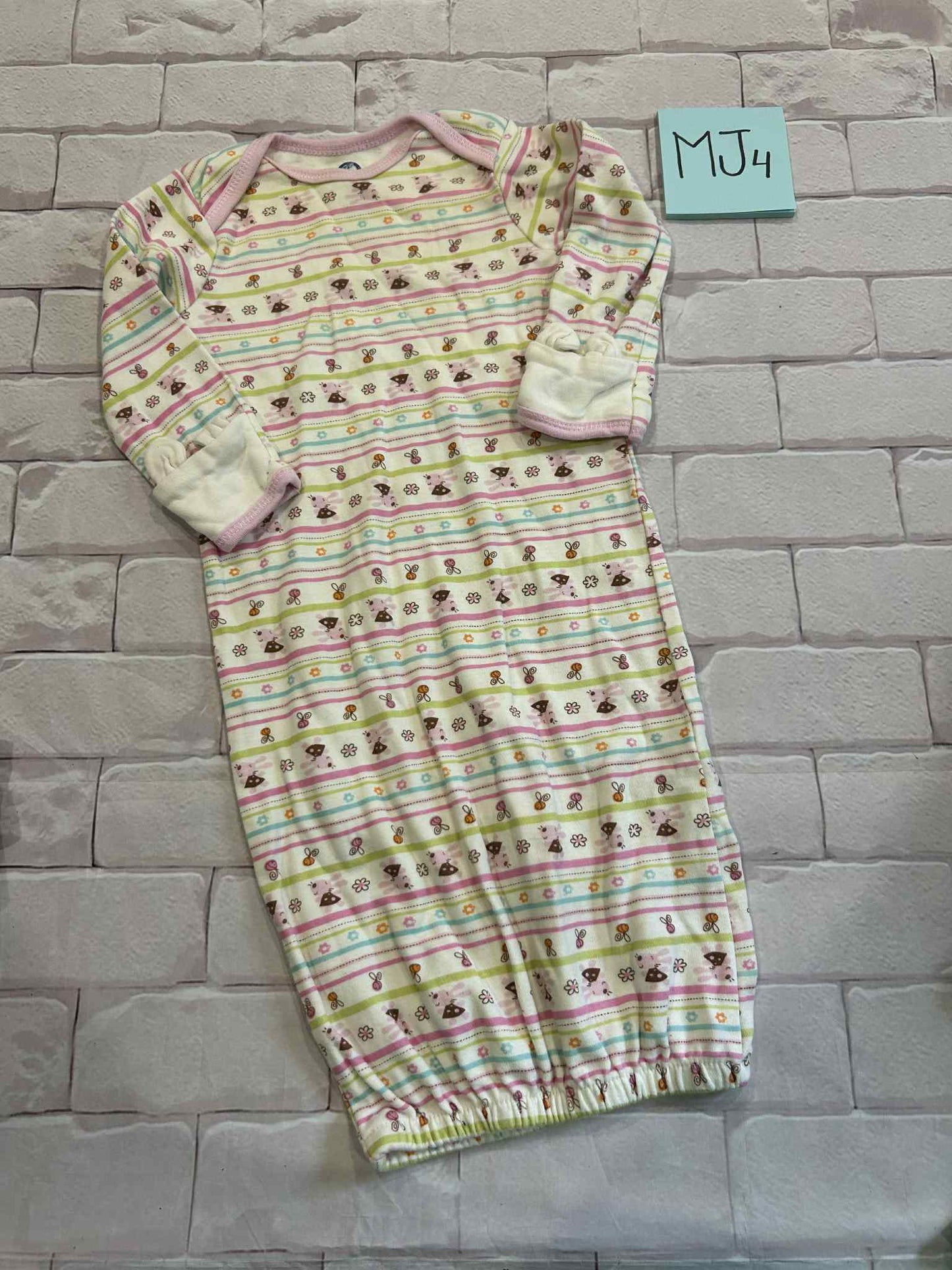 Infant Gown Size 0-6m