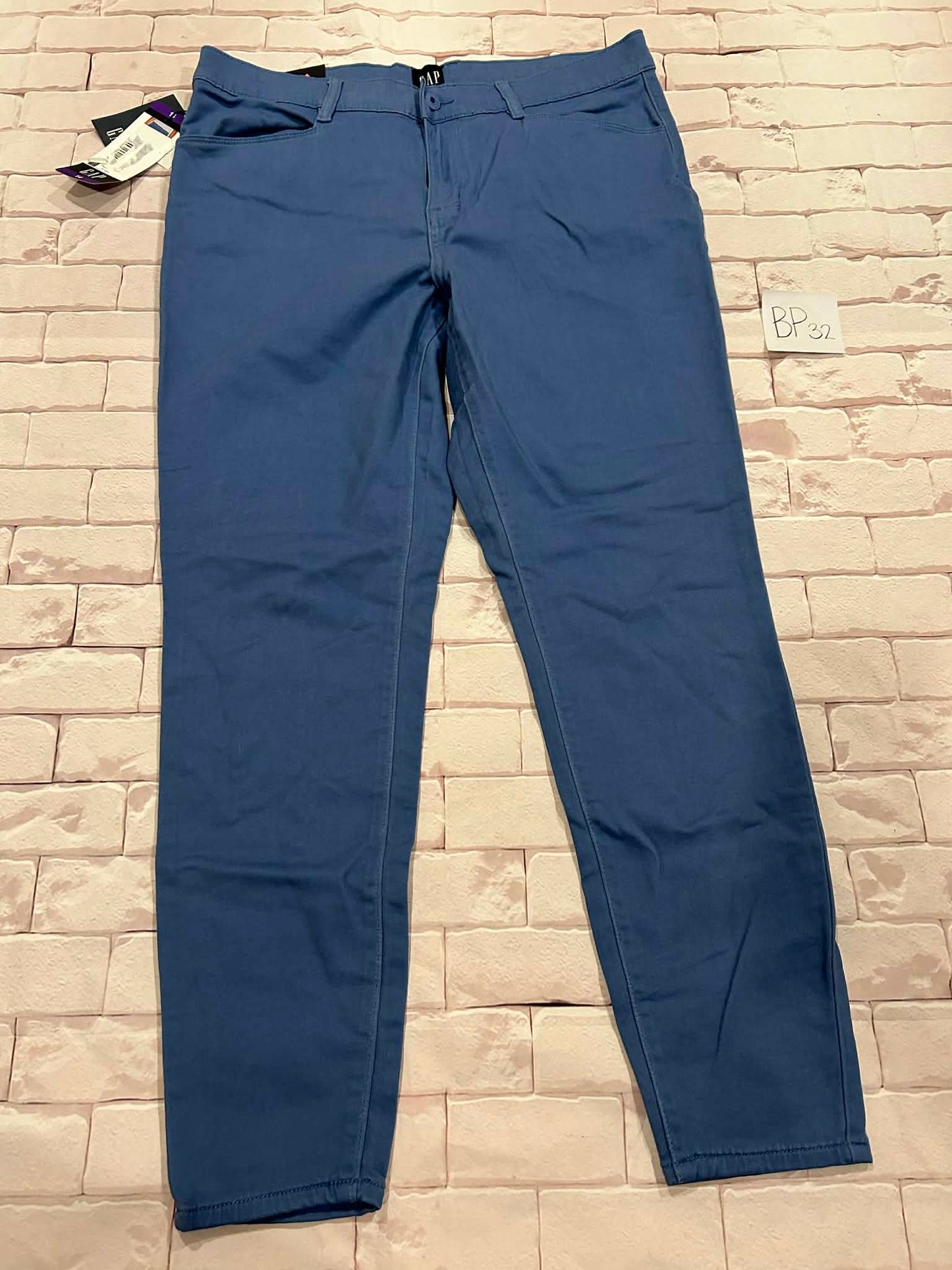 Ladies Bottoms Size 14 BNWT