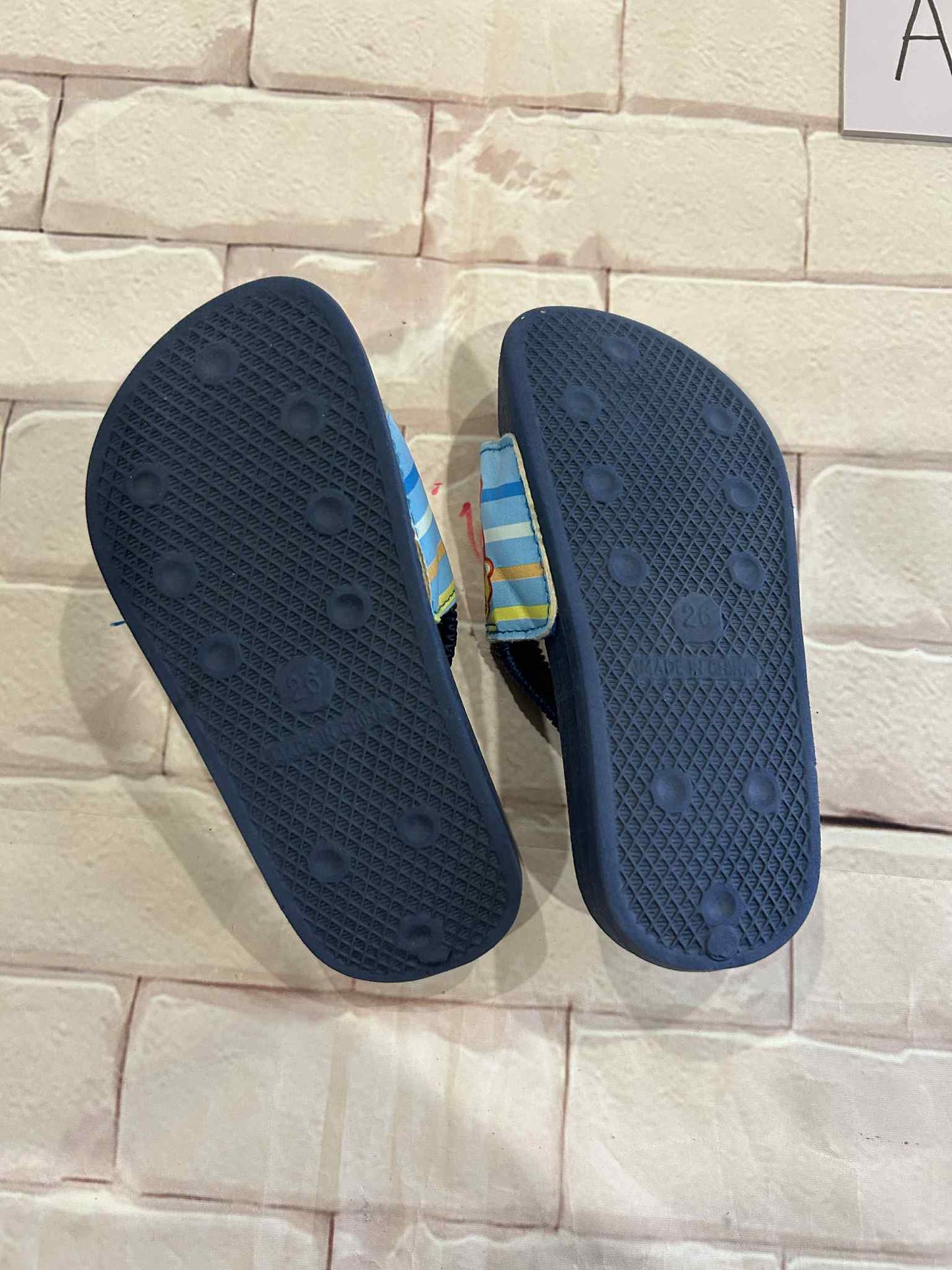 Shoes Size 8