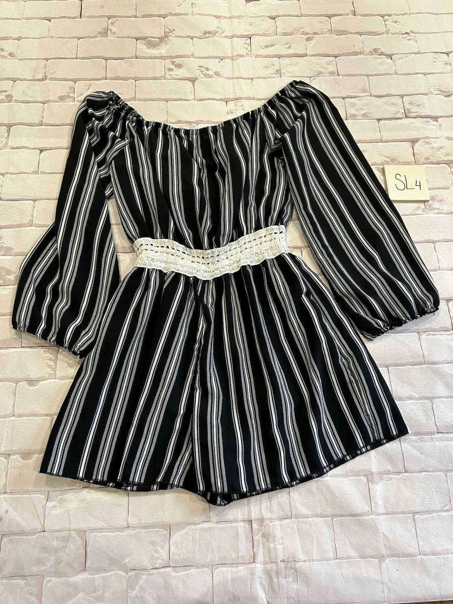 Ladies Romper Size L