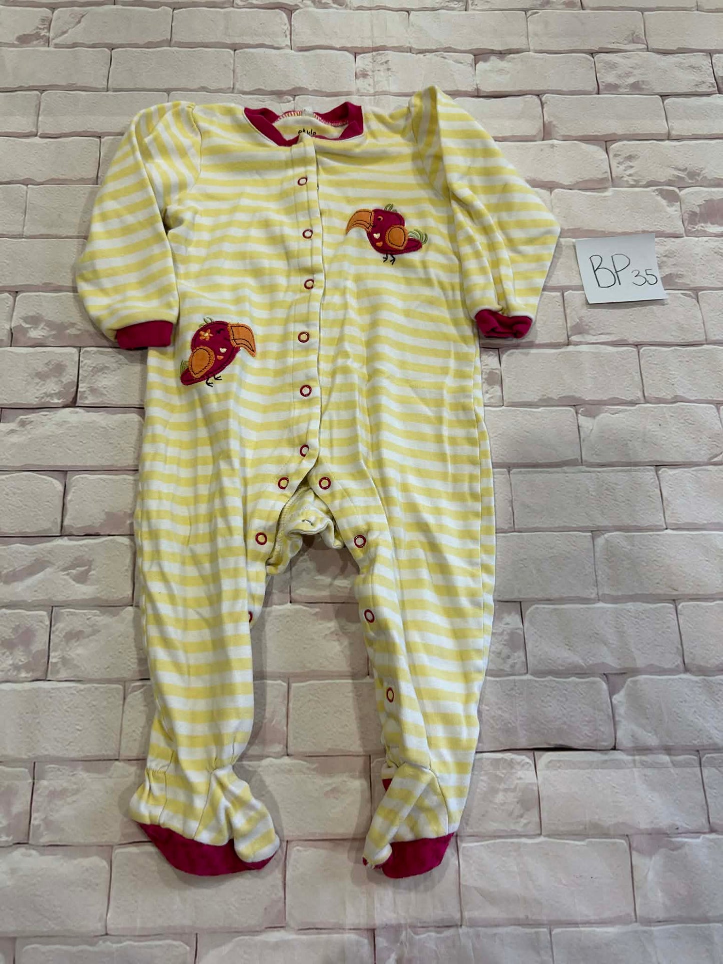 Sleepwear Size 24m