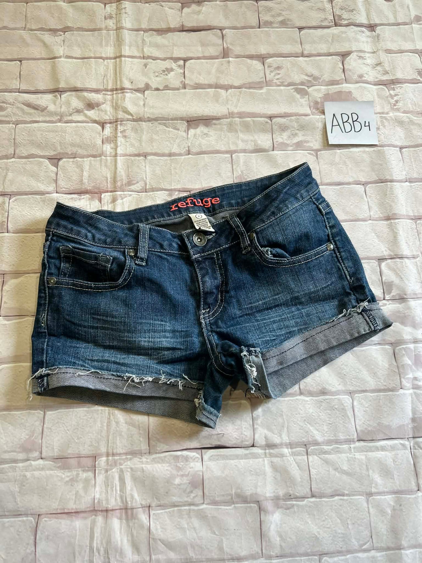 Ladies Bottoms Size 2