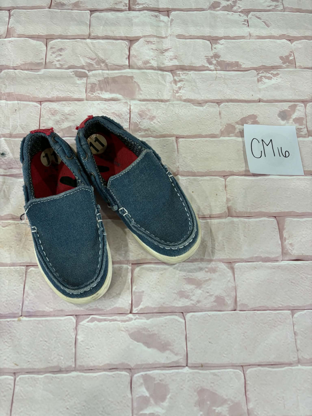 Shoes Size 11