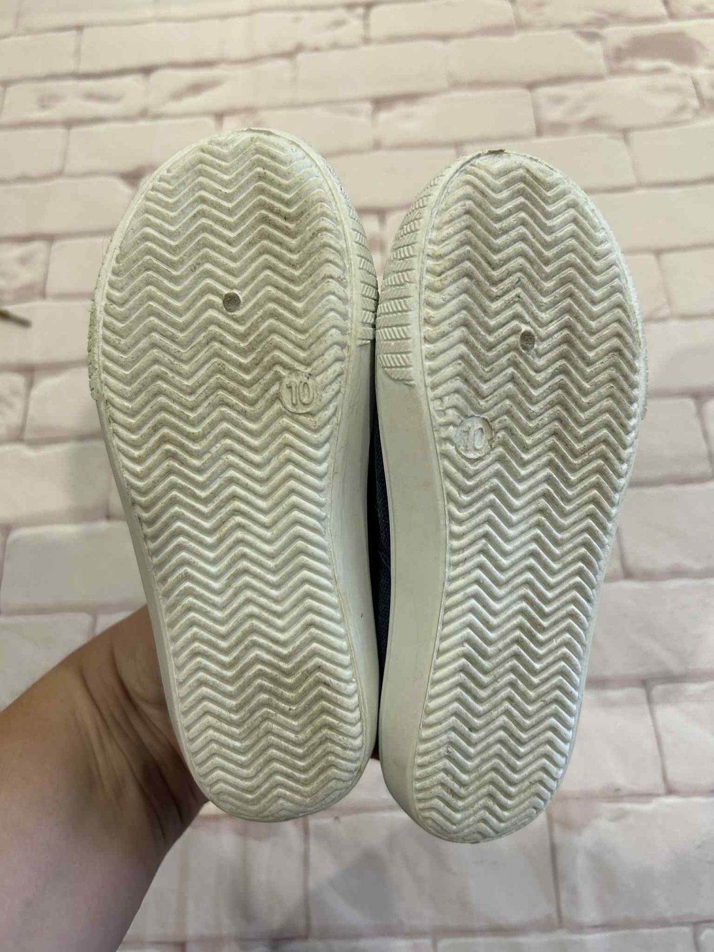 Shoes Size 10