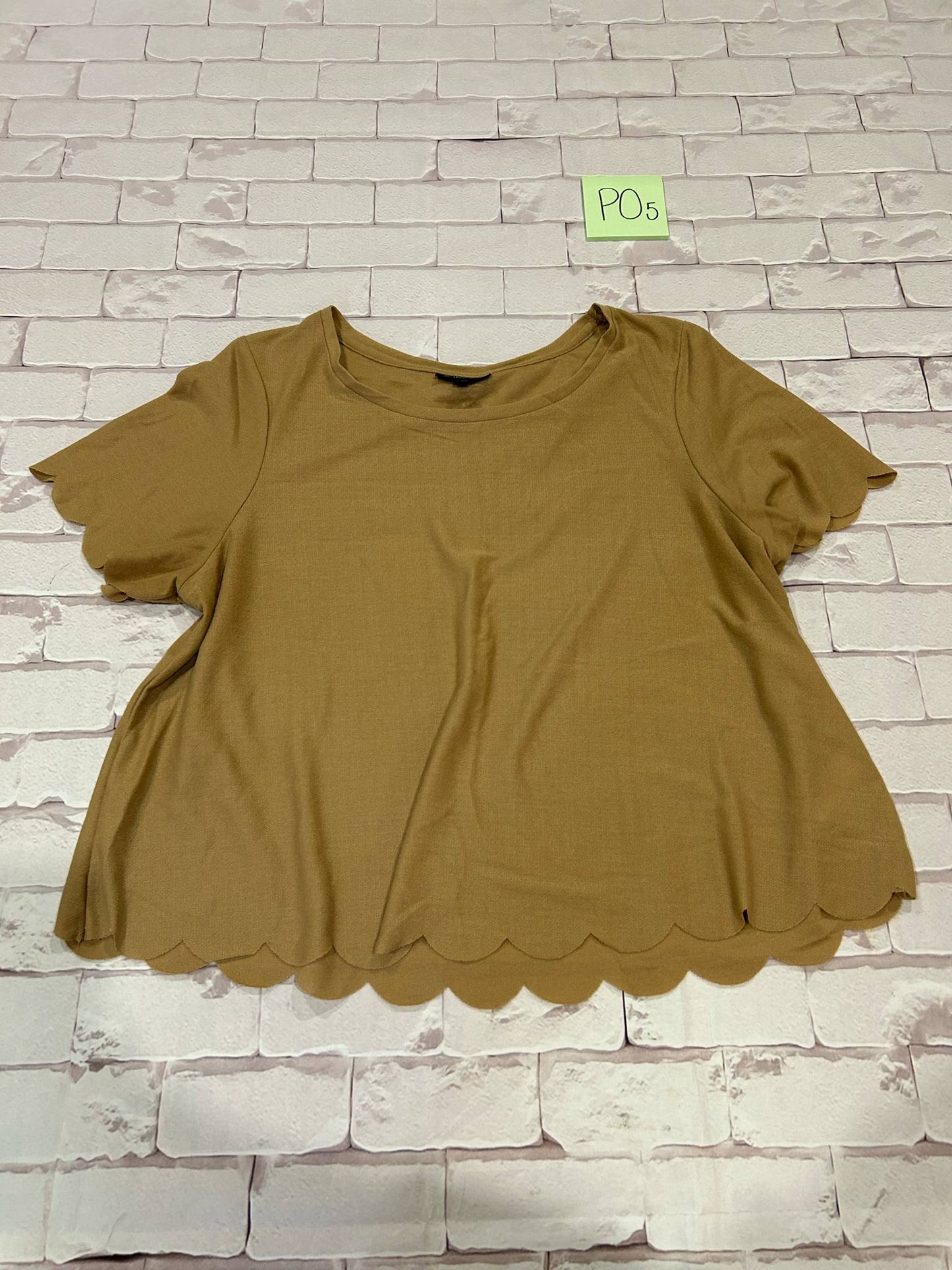 Ladies Tops Size M