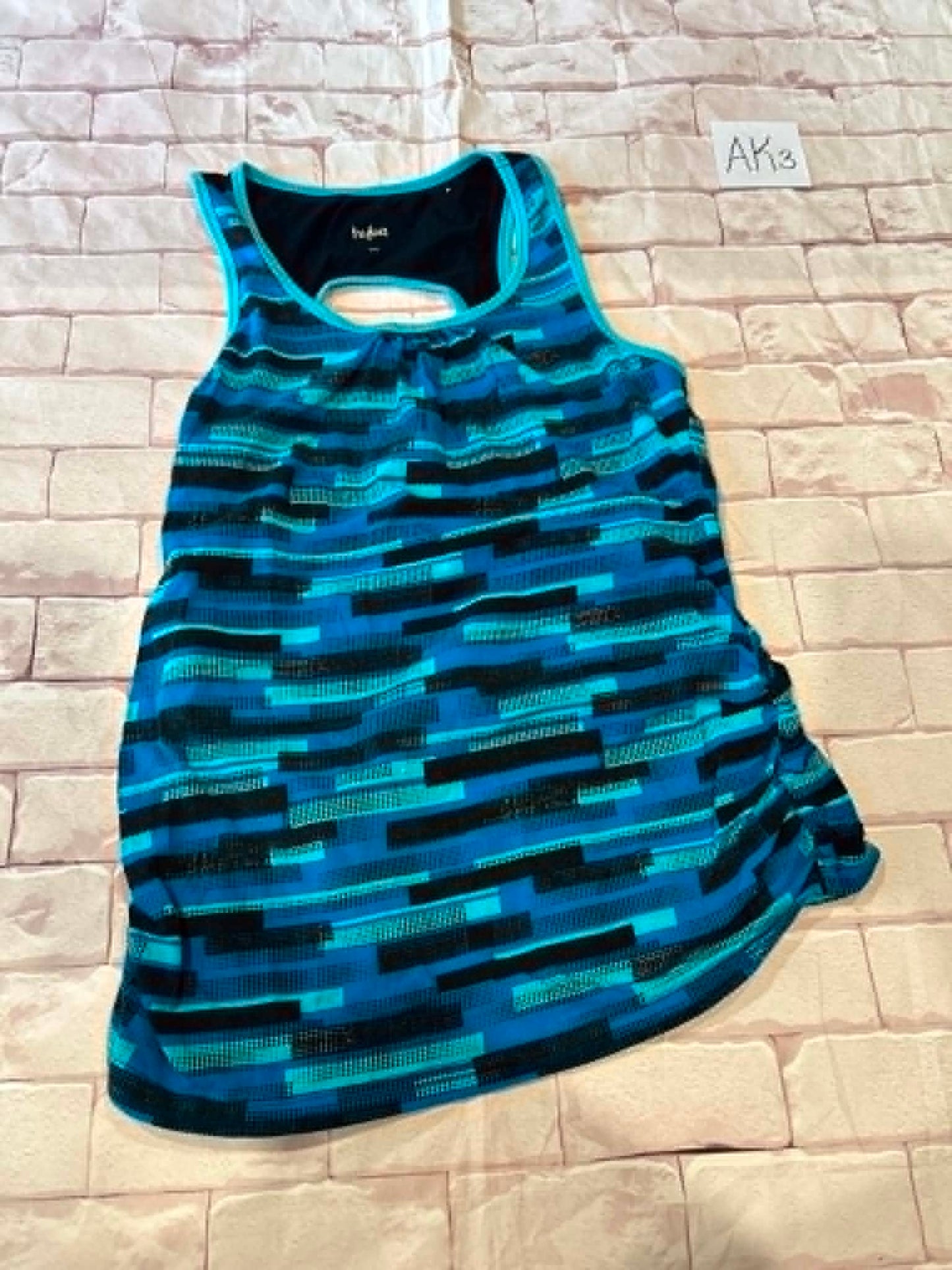 Ladies Tops Size M