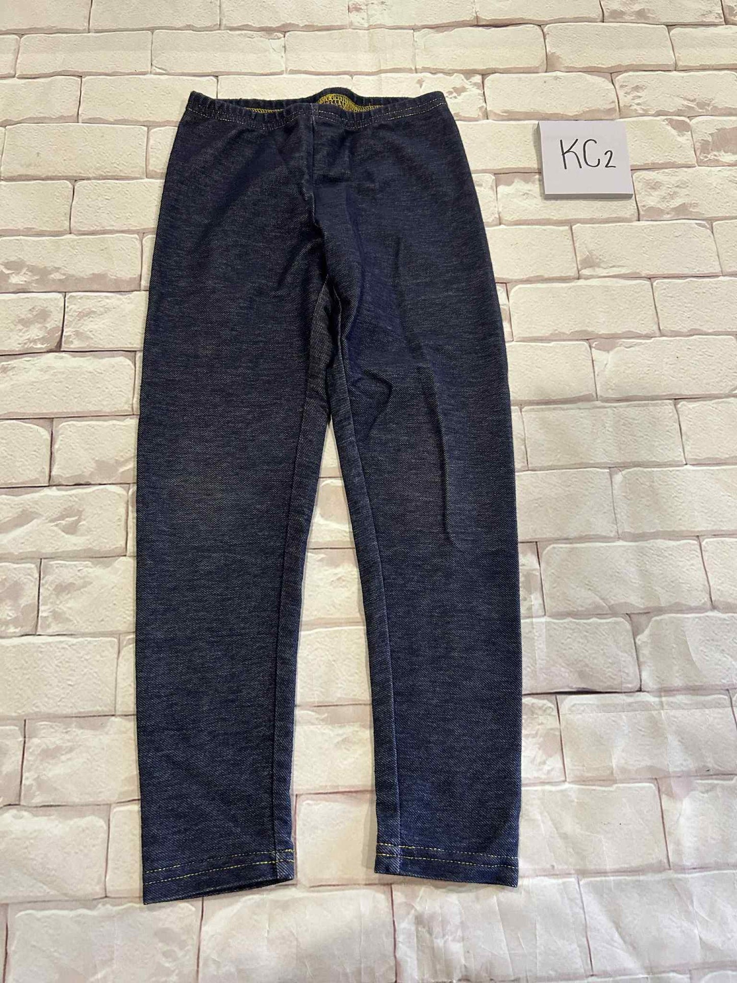 Bottoms Size 6-7 Pulls