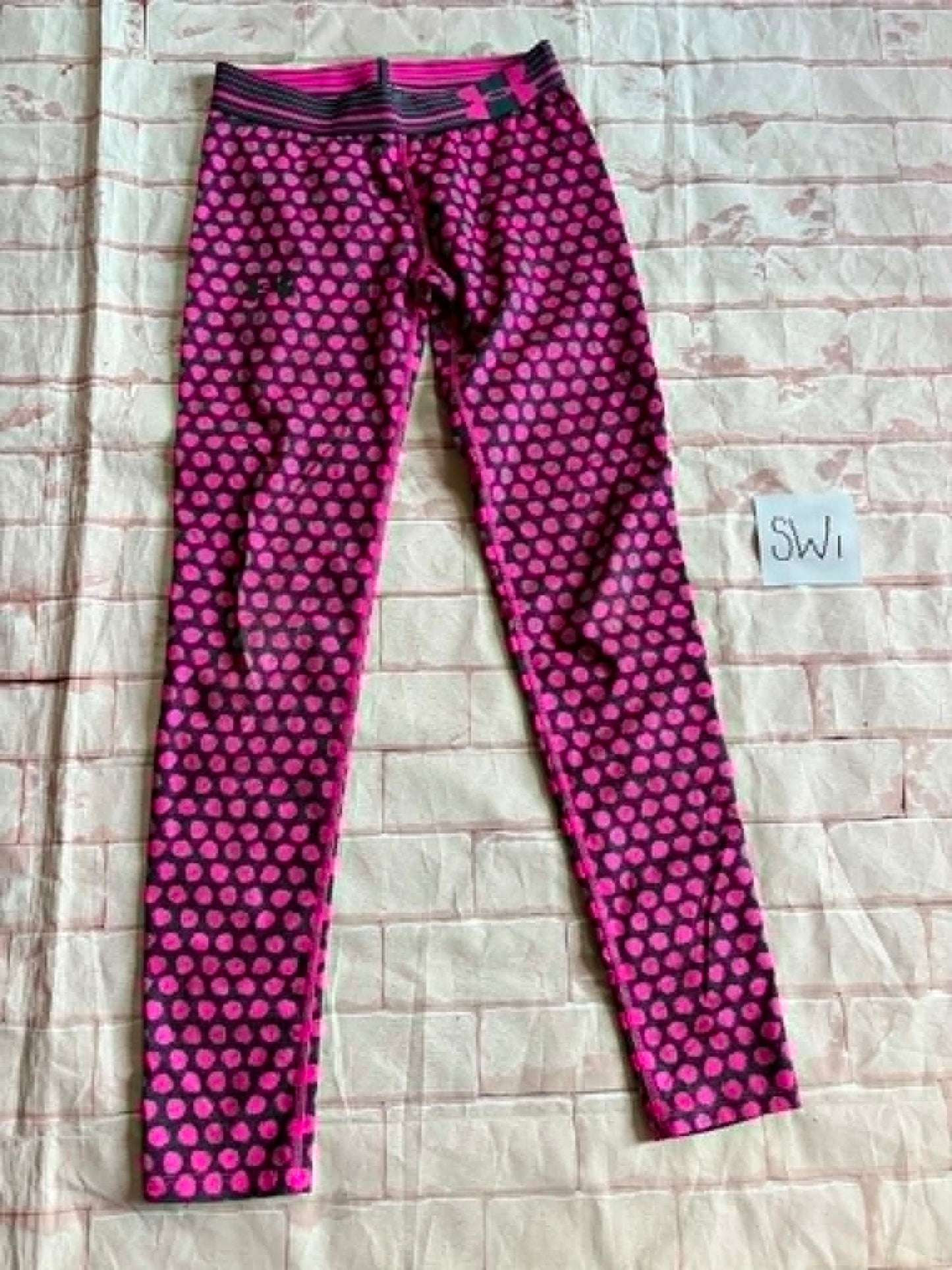Bottoms Size 7