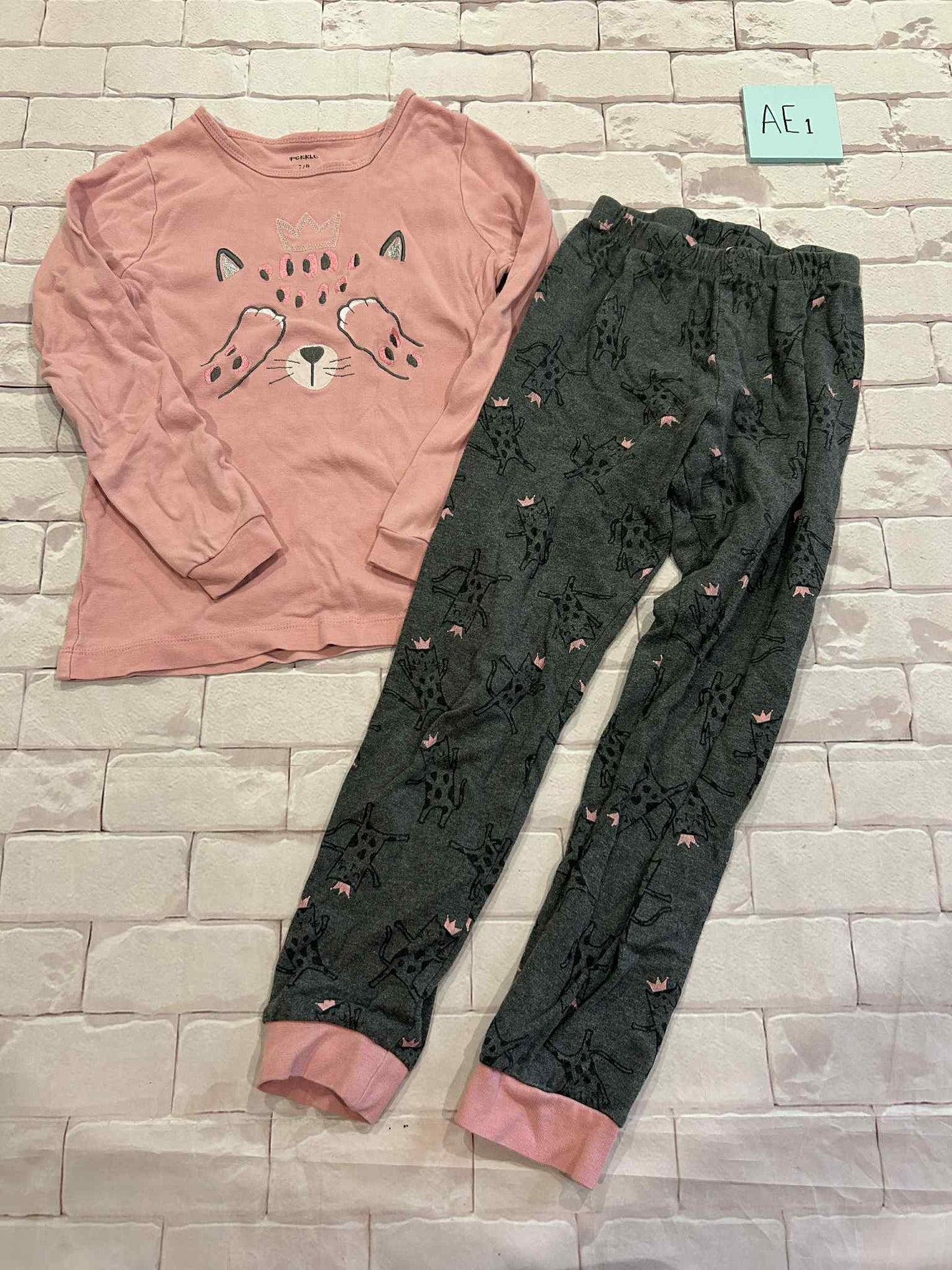 Girls Sleepwear Size 7/8