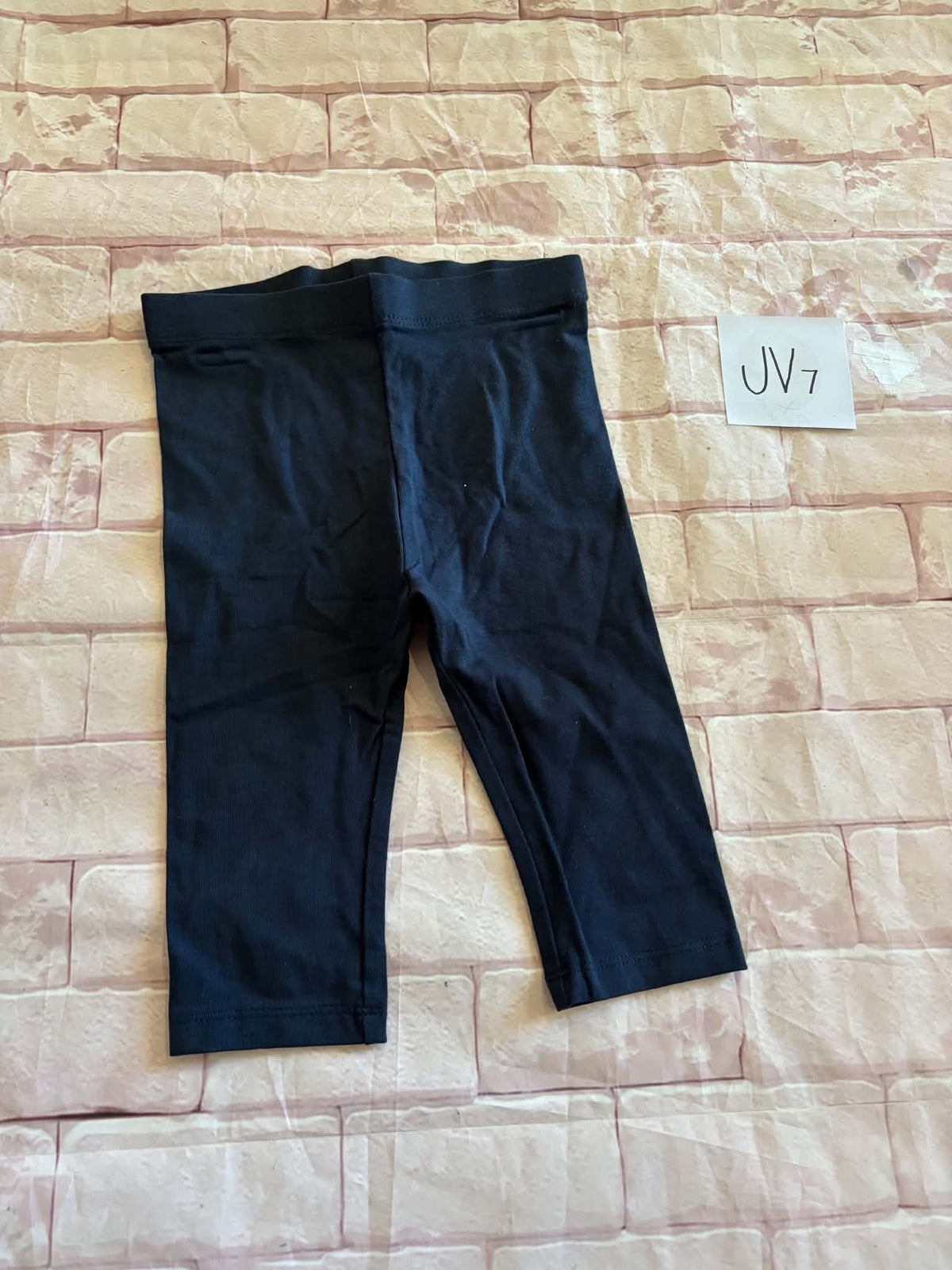 Bottoms Size 18-24m BNWT Capri