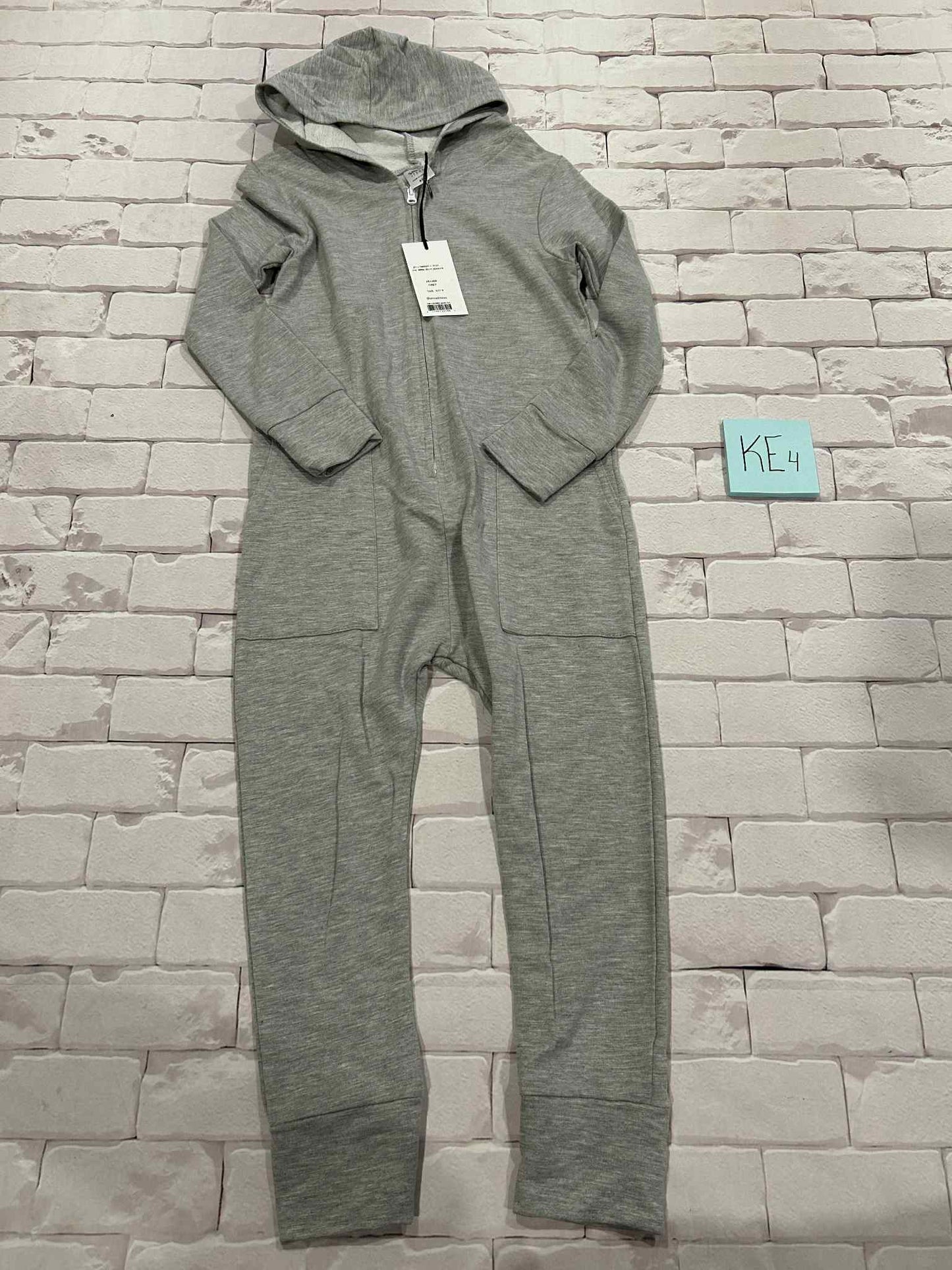 Girls Romper Size 6/7 BNWT