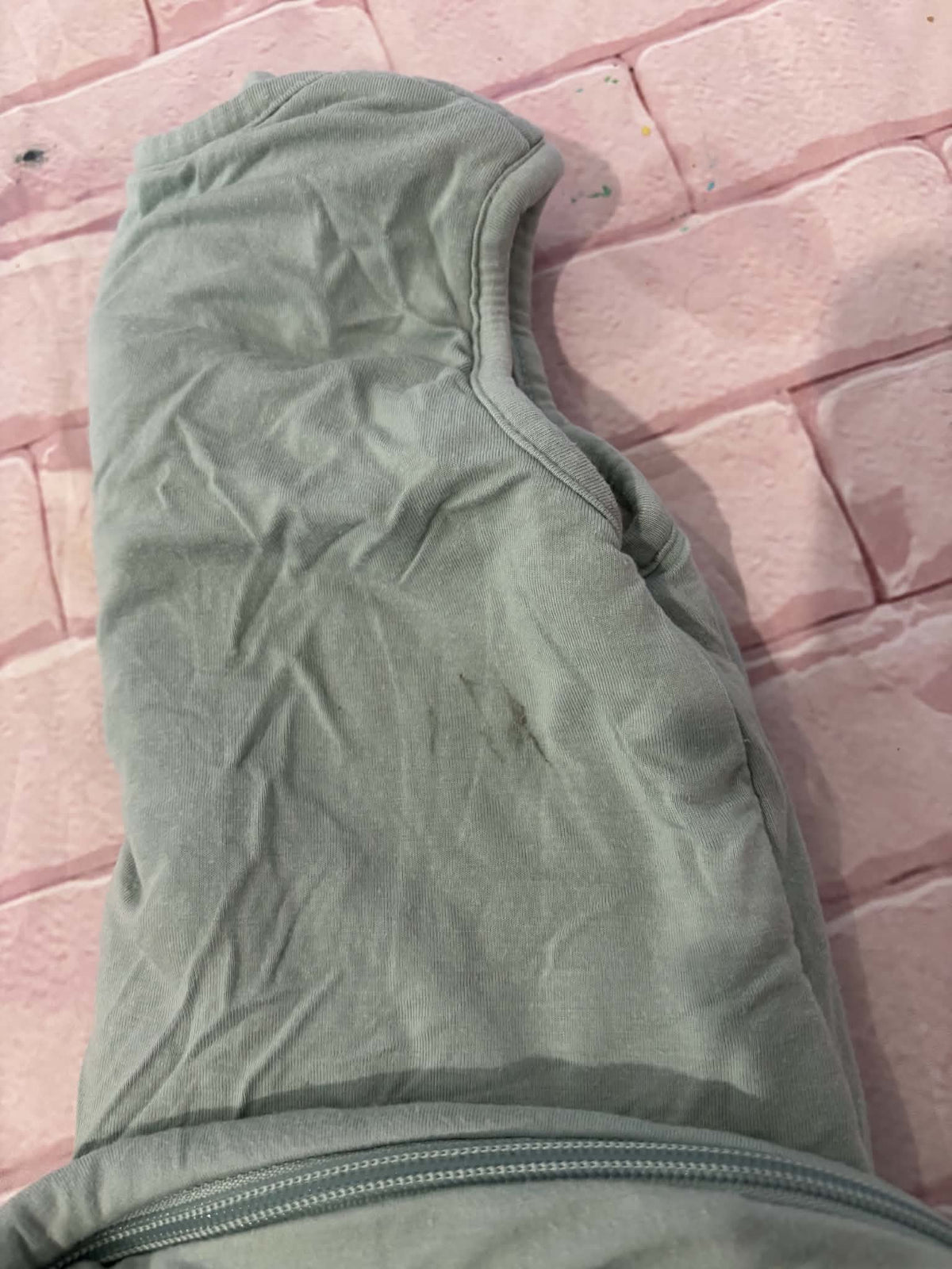 Sleepsack Size M 1.0 TOG Stain on back