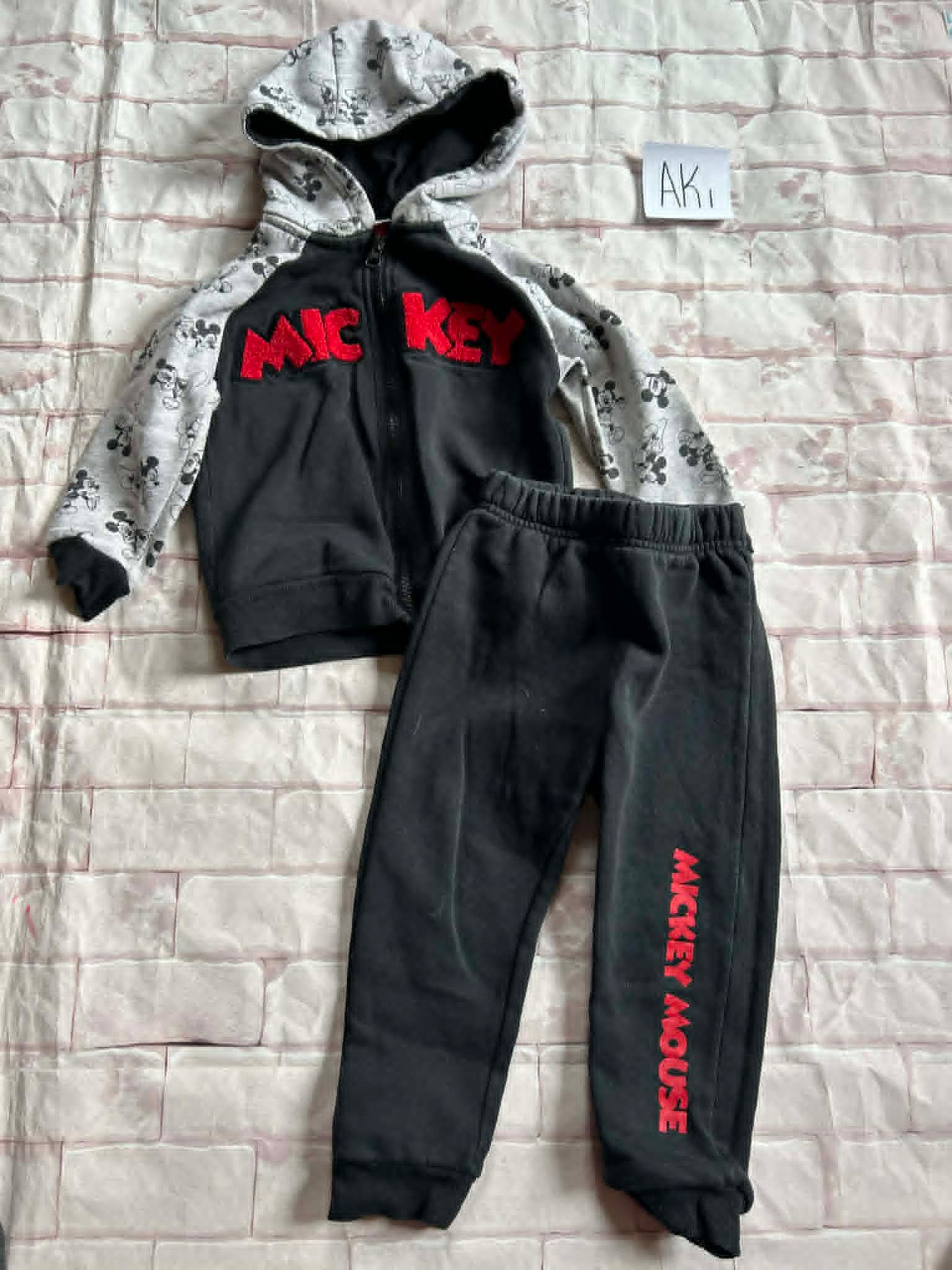 Outfits Size 2