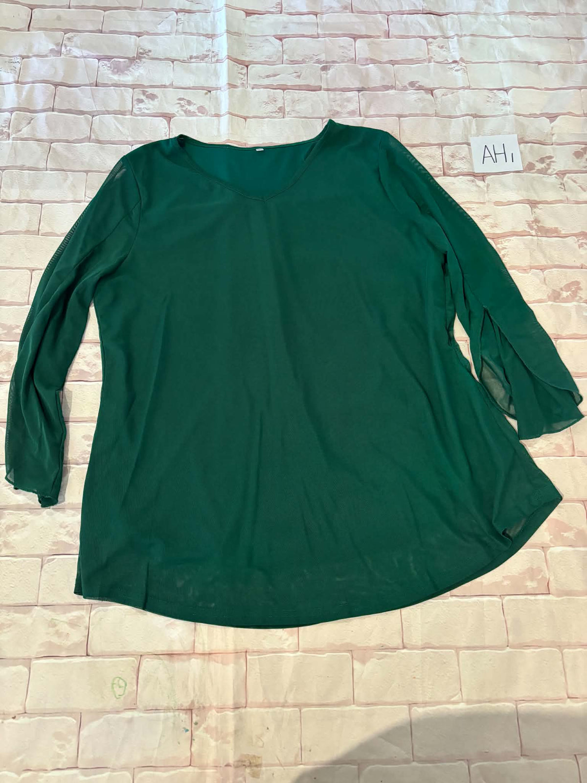 Ladies Tops Size L