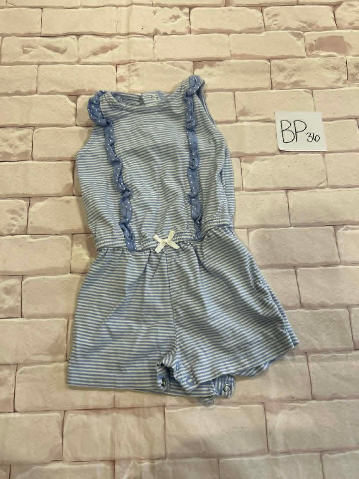 Outfits Size 18m