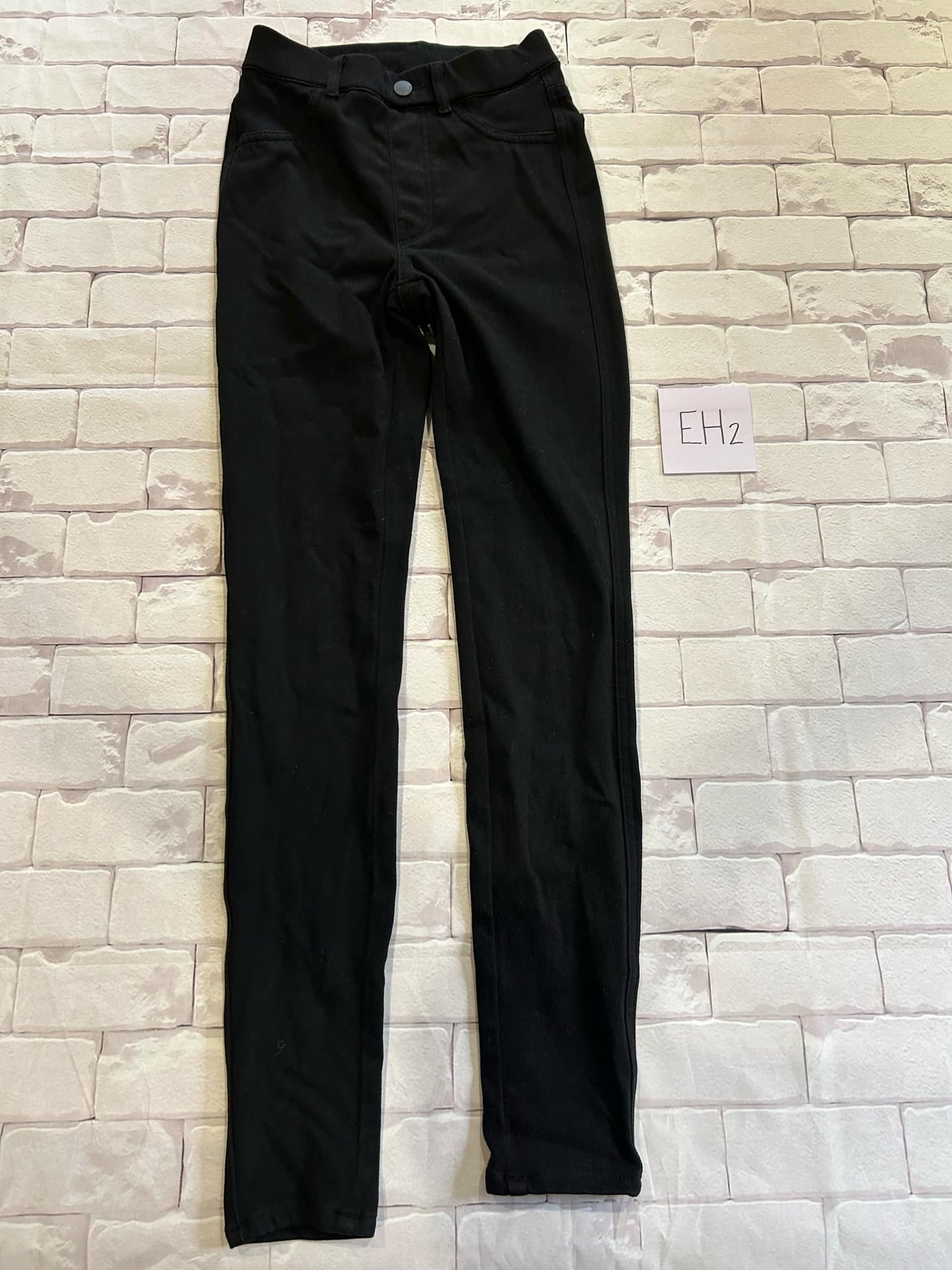 Ladies Bottoms Size 00