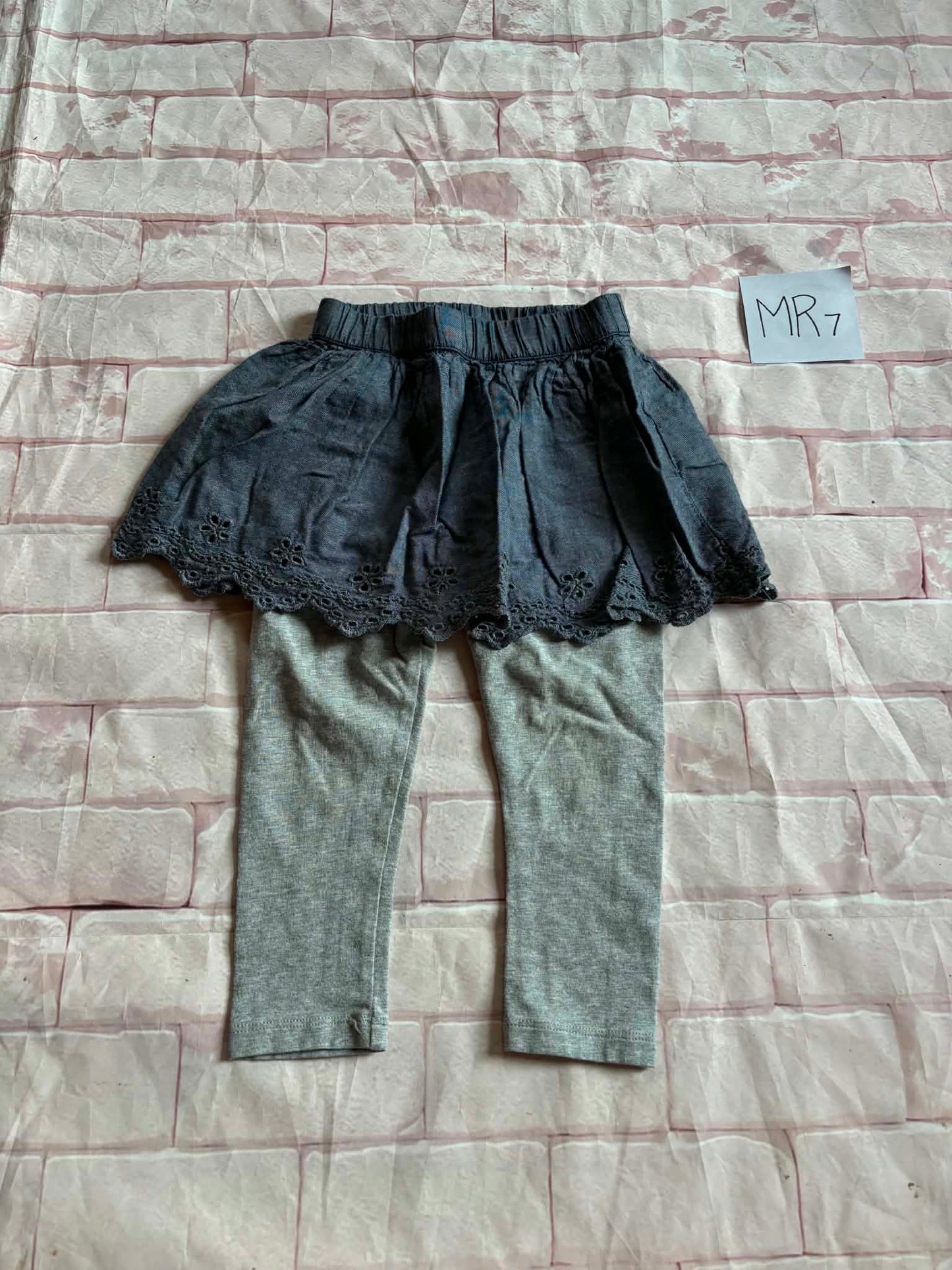 Bottoms Size 18-24m