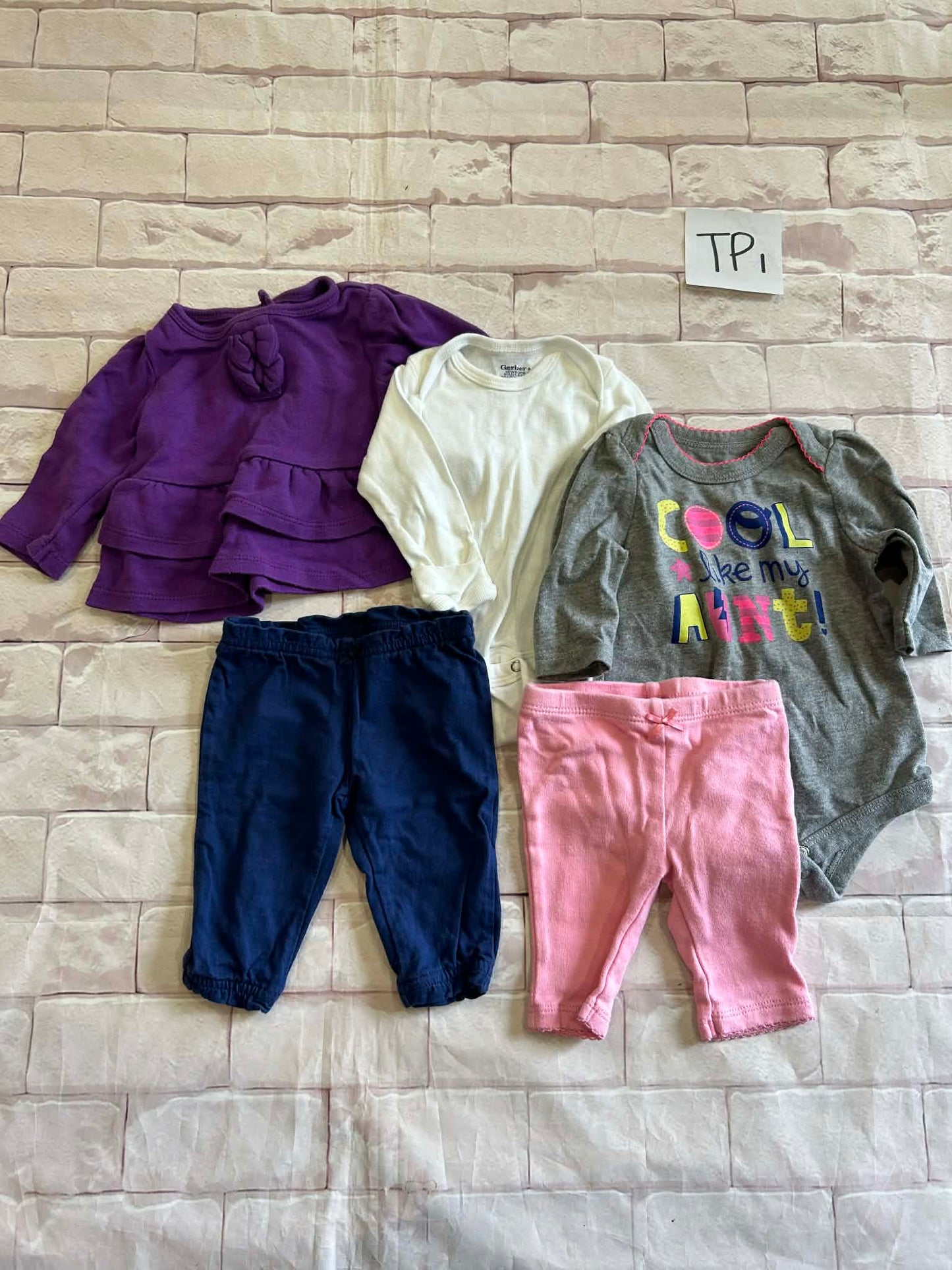 Outfits Size Newborn