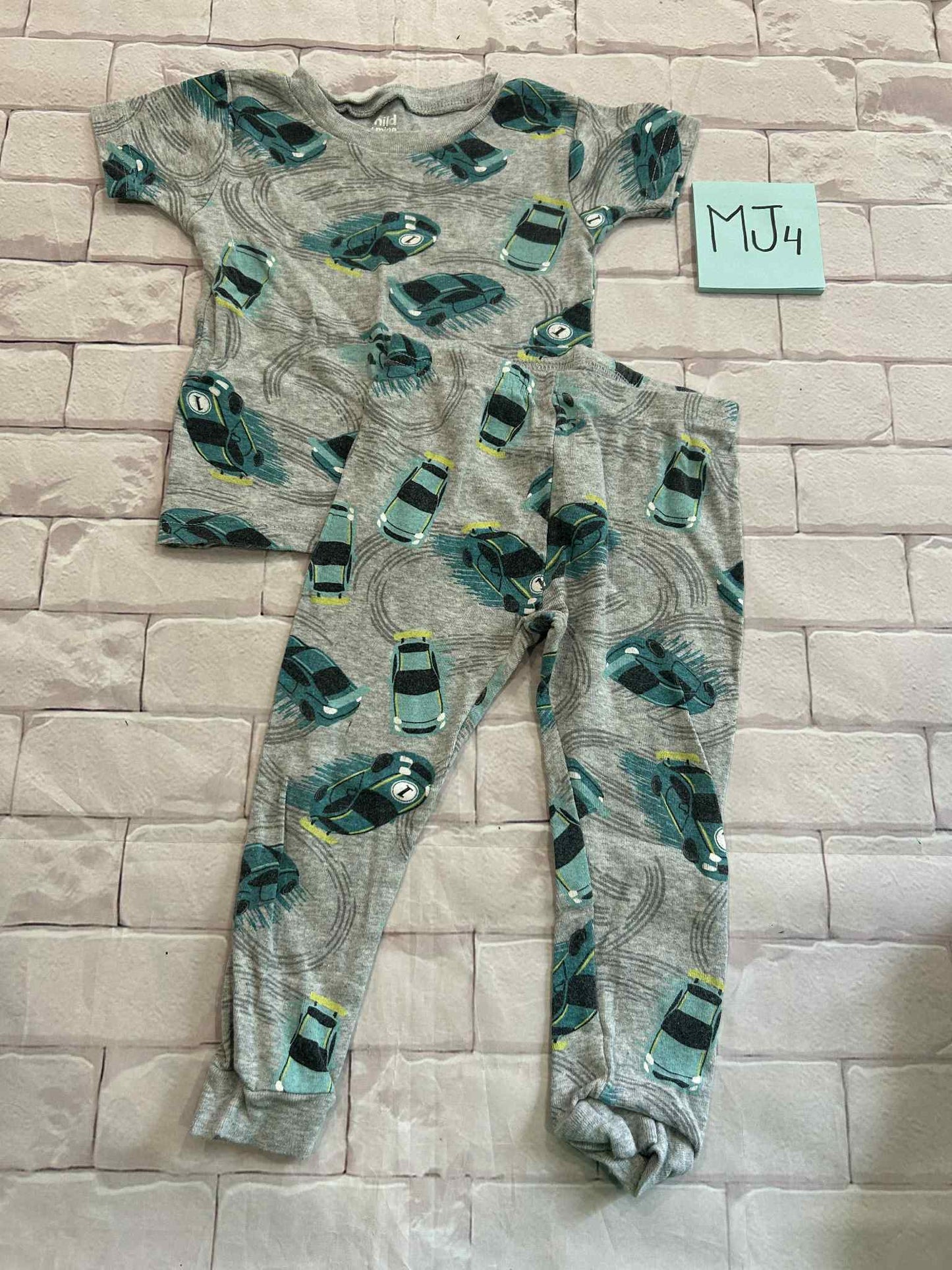 Sleepwear Size 24m