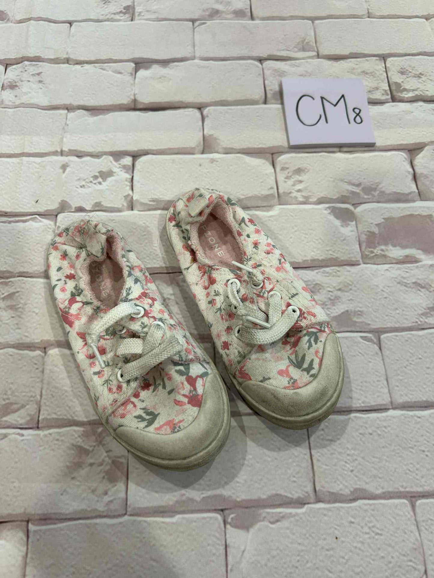 Shoes Size 11