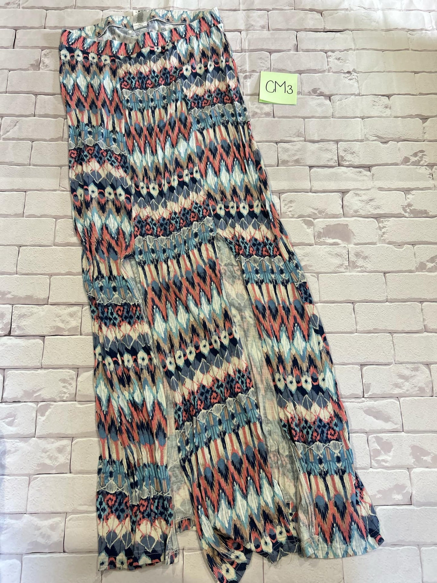 Ladies Bottoms Size M