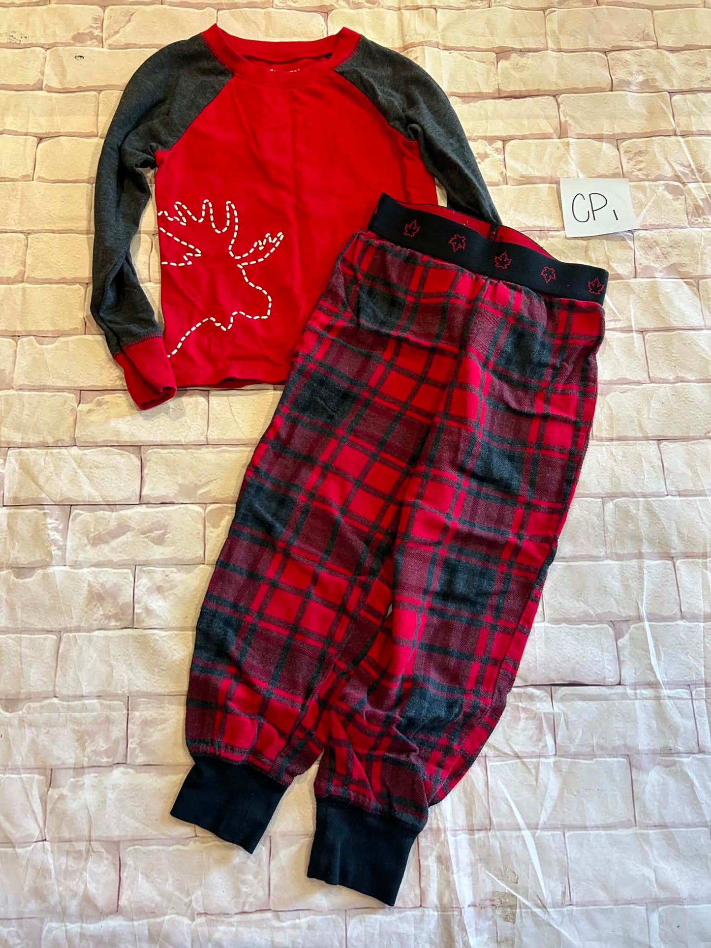 Sleepwear Size 4-5