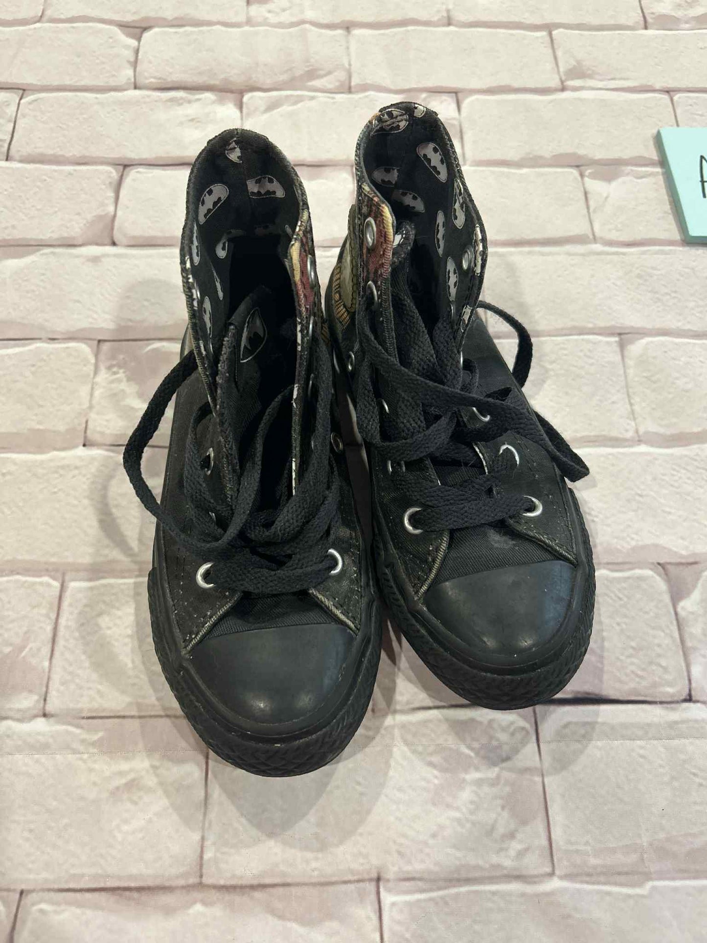 Boys Shoes Size 11