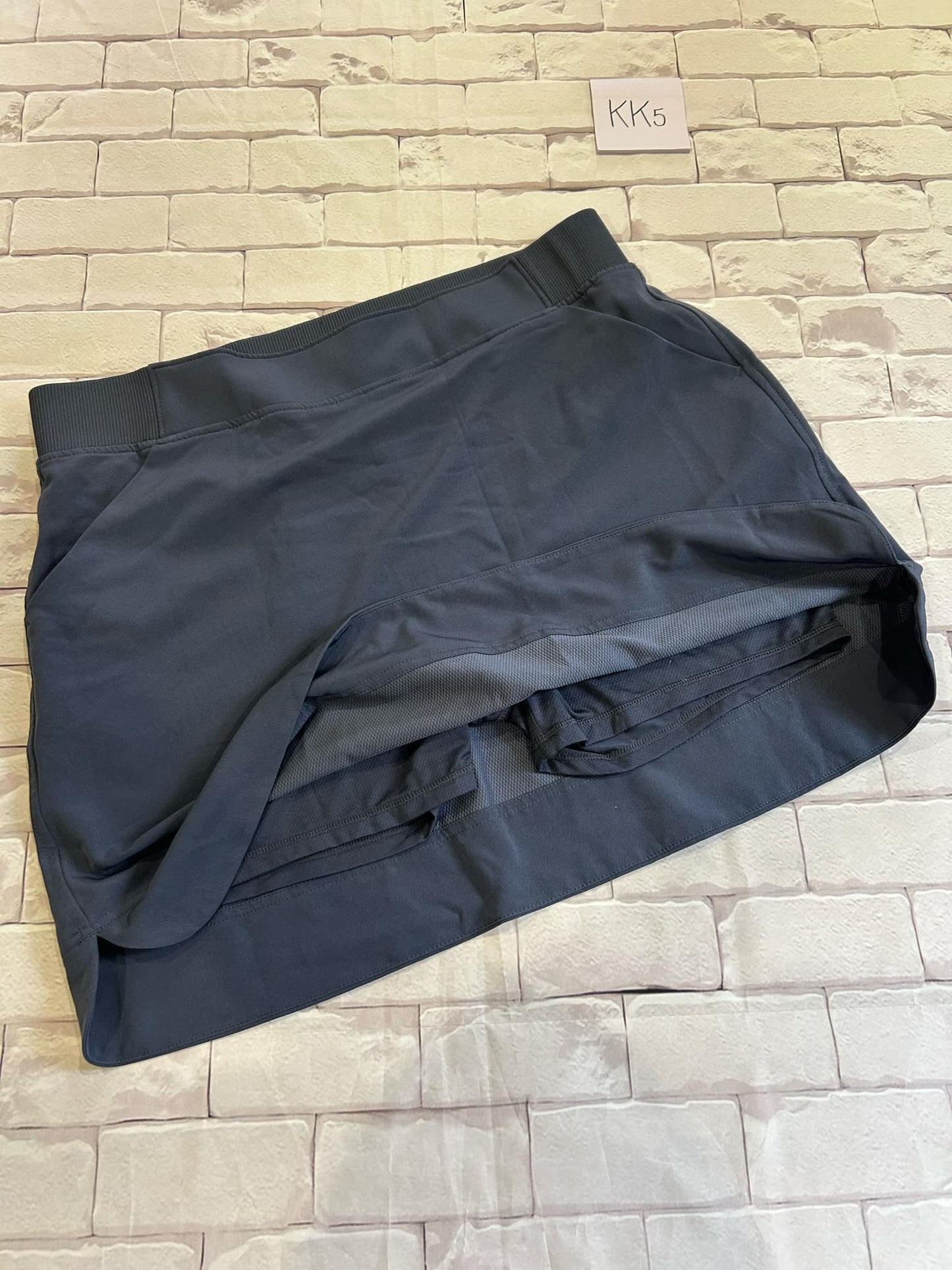 Ladies Bottoms Size L