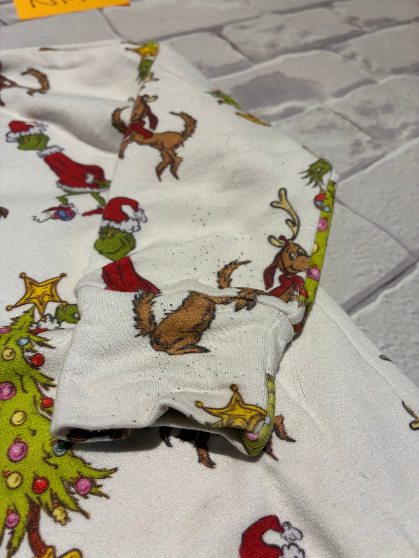 Top Size 3T Play