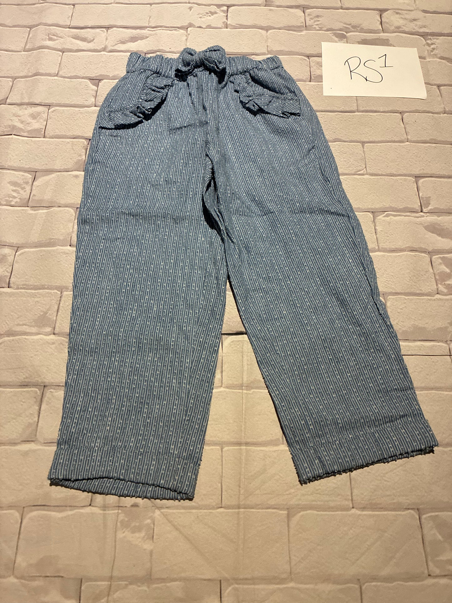 Bottoms Size 2-3