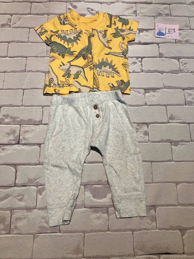 Outfit Size 9m
