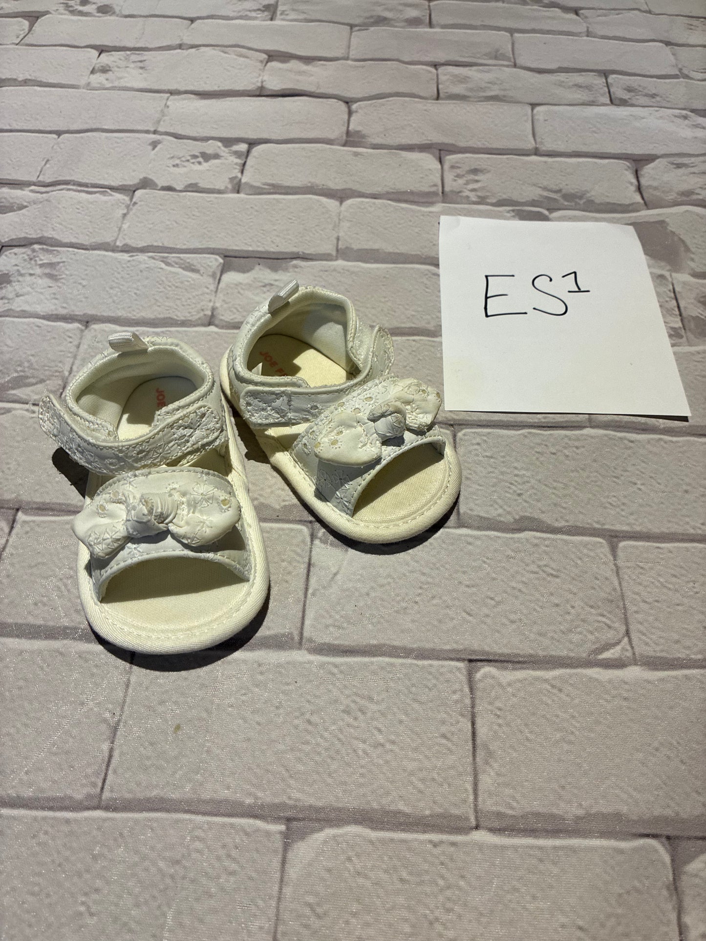 Shoes Size 4