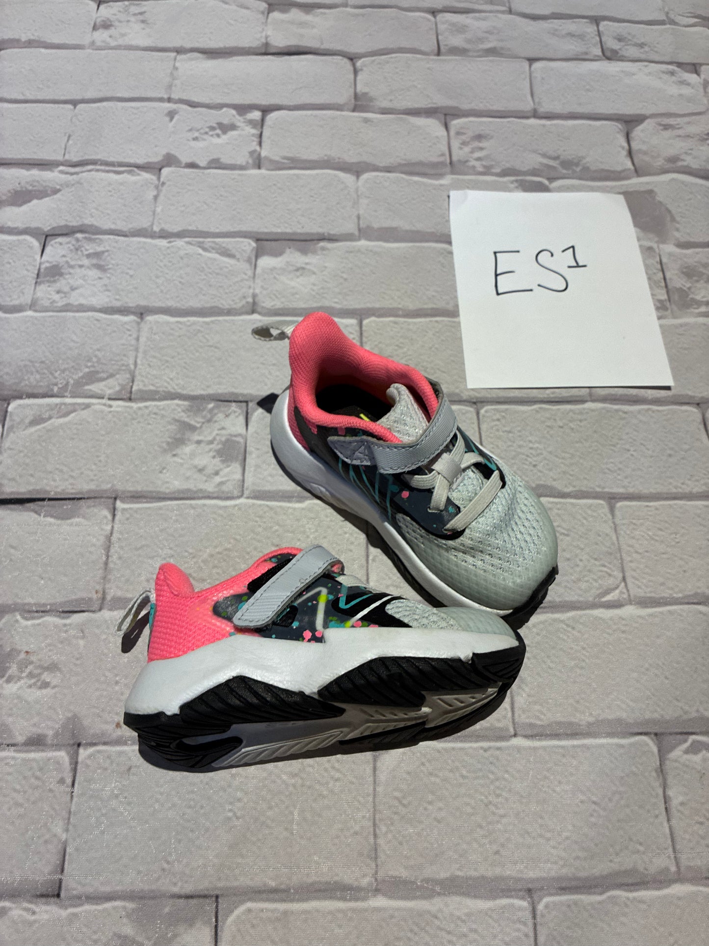 Shoes Size 5