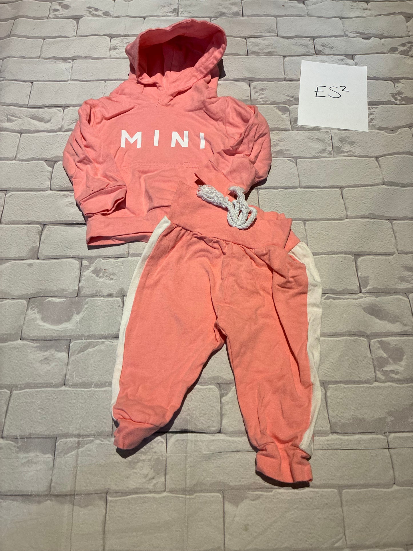 Outfit Size 6-12m