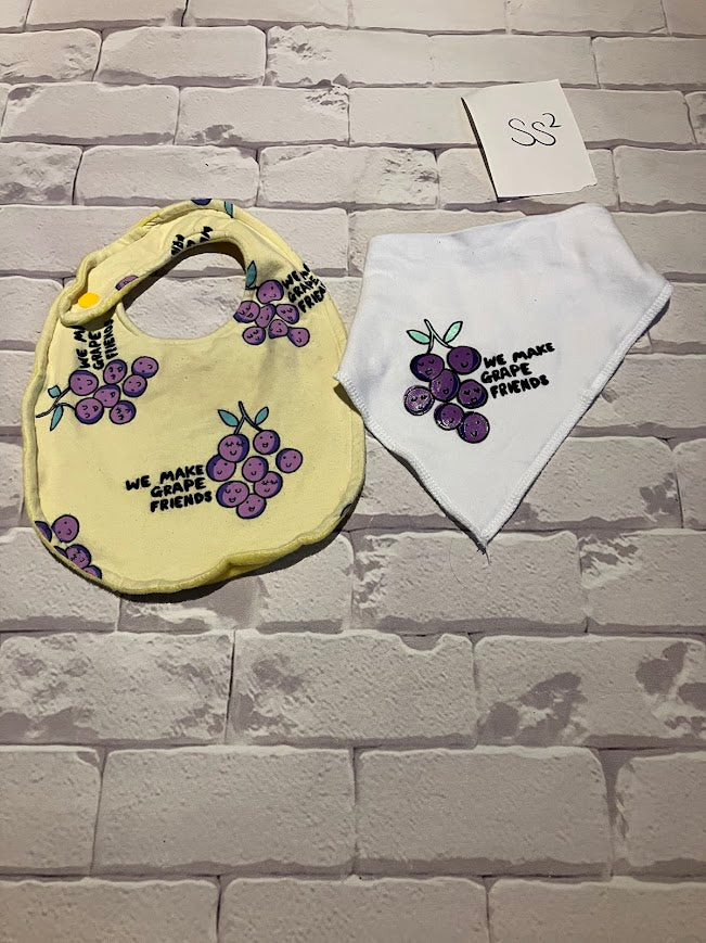 Girls Bib Set
