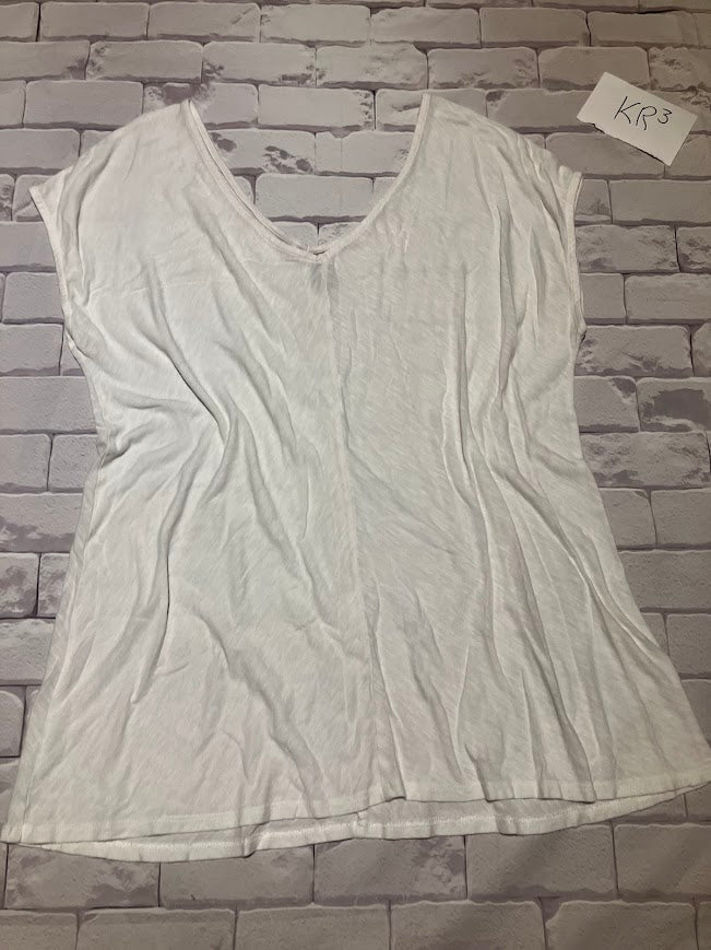 Ladies Top Size L