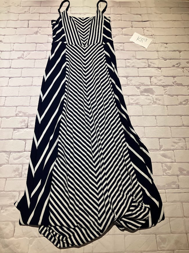 Ladies Dress Size M