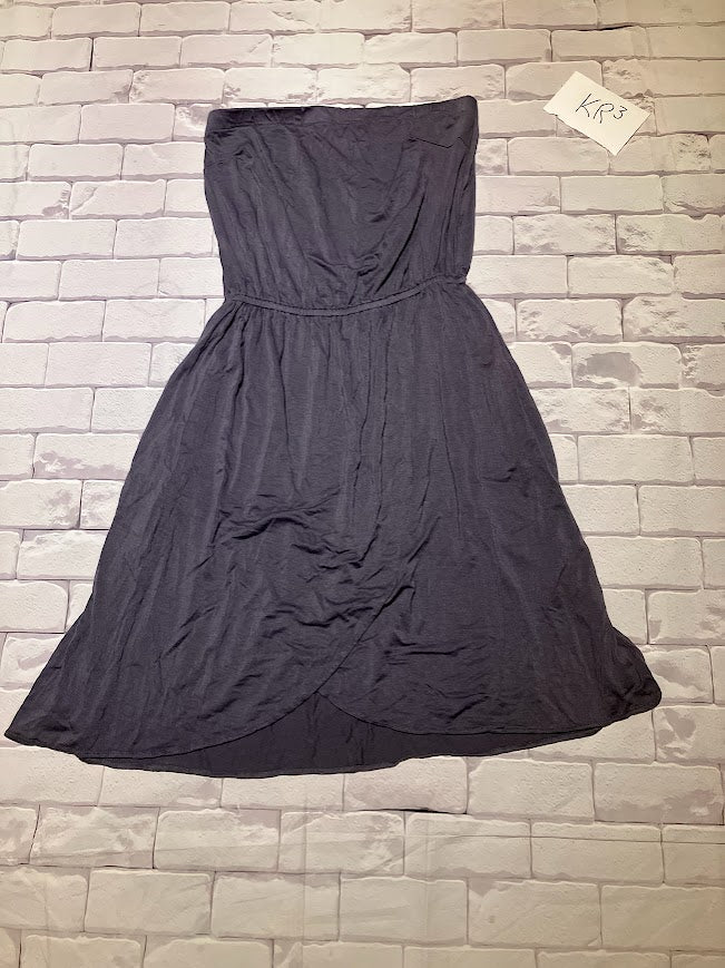 Ladies Dress Size M