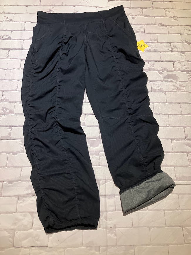 Ladies Bottoms Size L