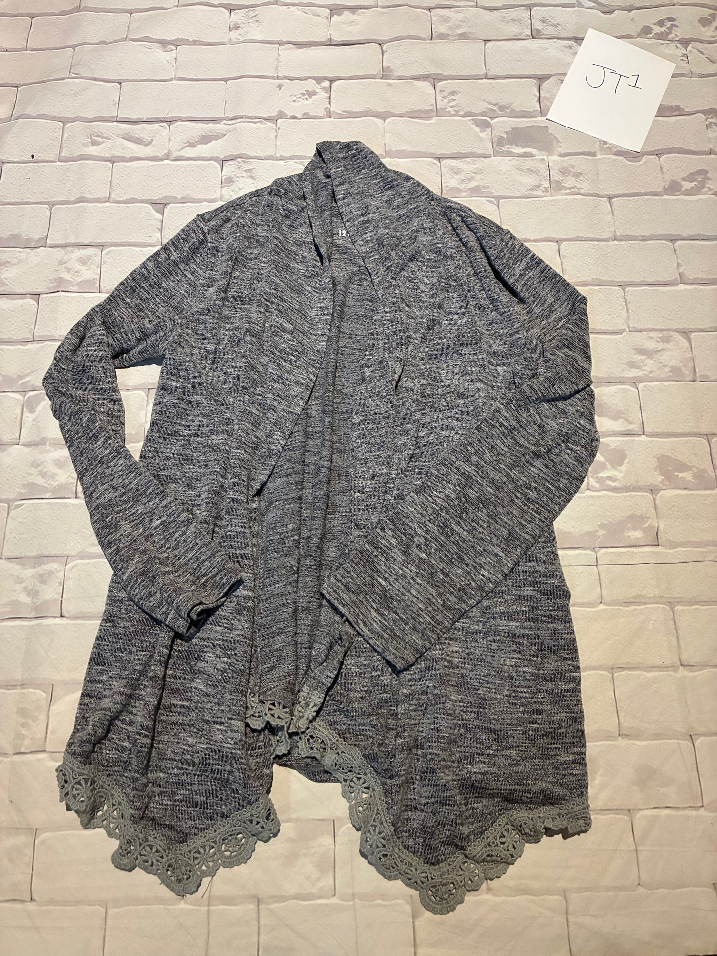 Top Size 12